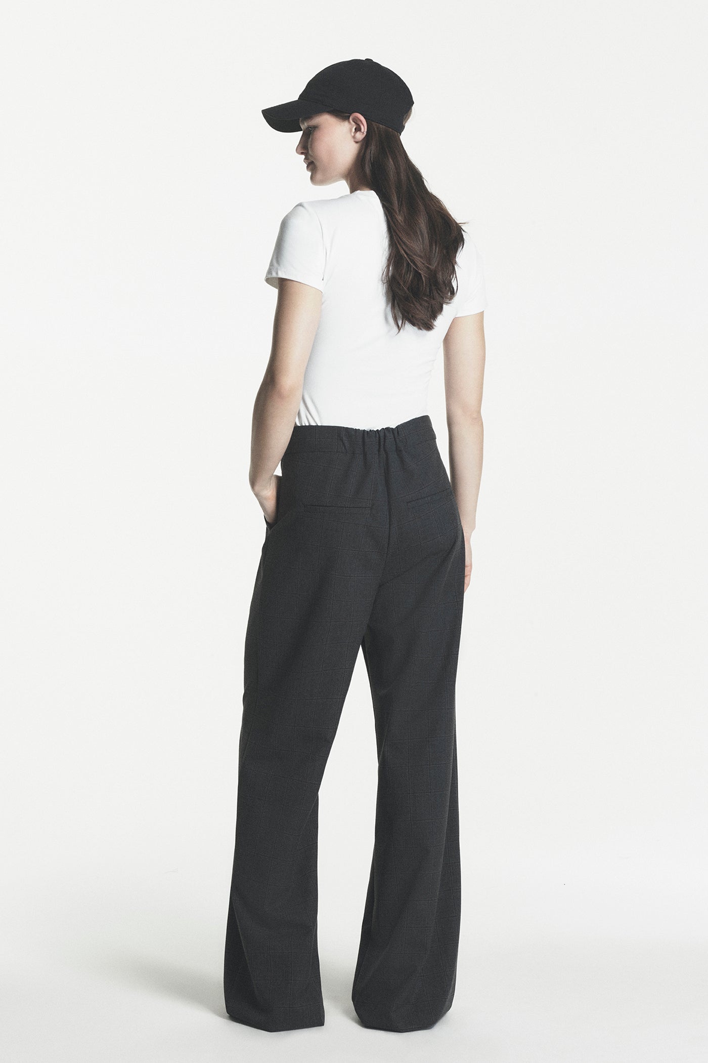 HIGH-RISE WIDE LEG PANT View 2 HIGH-RISE WIDE LEG PANT View 2