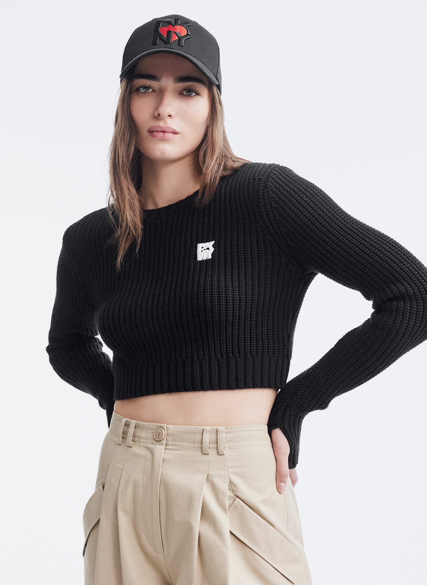 CROPPED KNIT SWEATER
