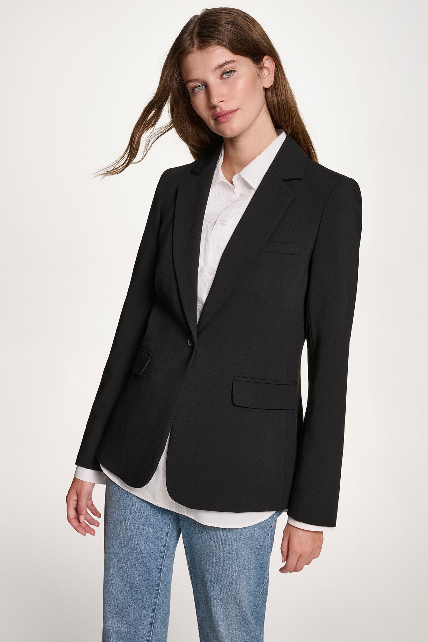 ONE BUTTON JACKET VIEW 1 | Fall Collection ONE BUTTON JACKET VIEW 1 | Fall Collection