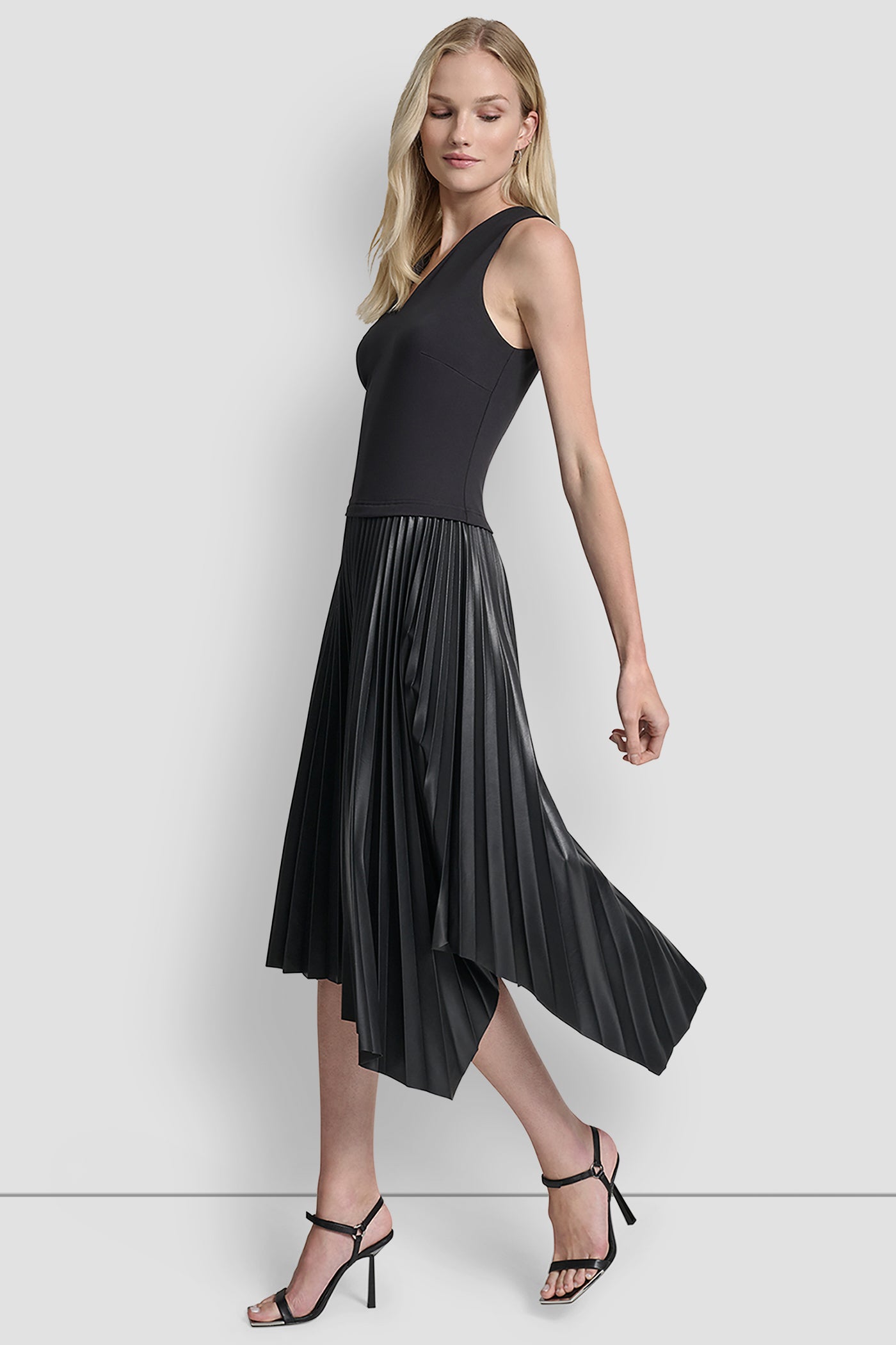 SLEEVELESS V NECK TOP WITH PLEATED SKIRT VIEW 3 | Dresses & Jumpsuits SLEEVELESS V NECK TOP WITH PLEATED SKIRT VIEW 3 | Dresses & Jumpsuits