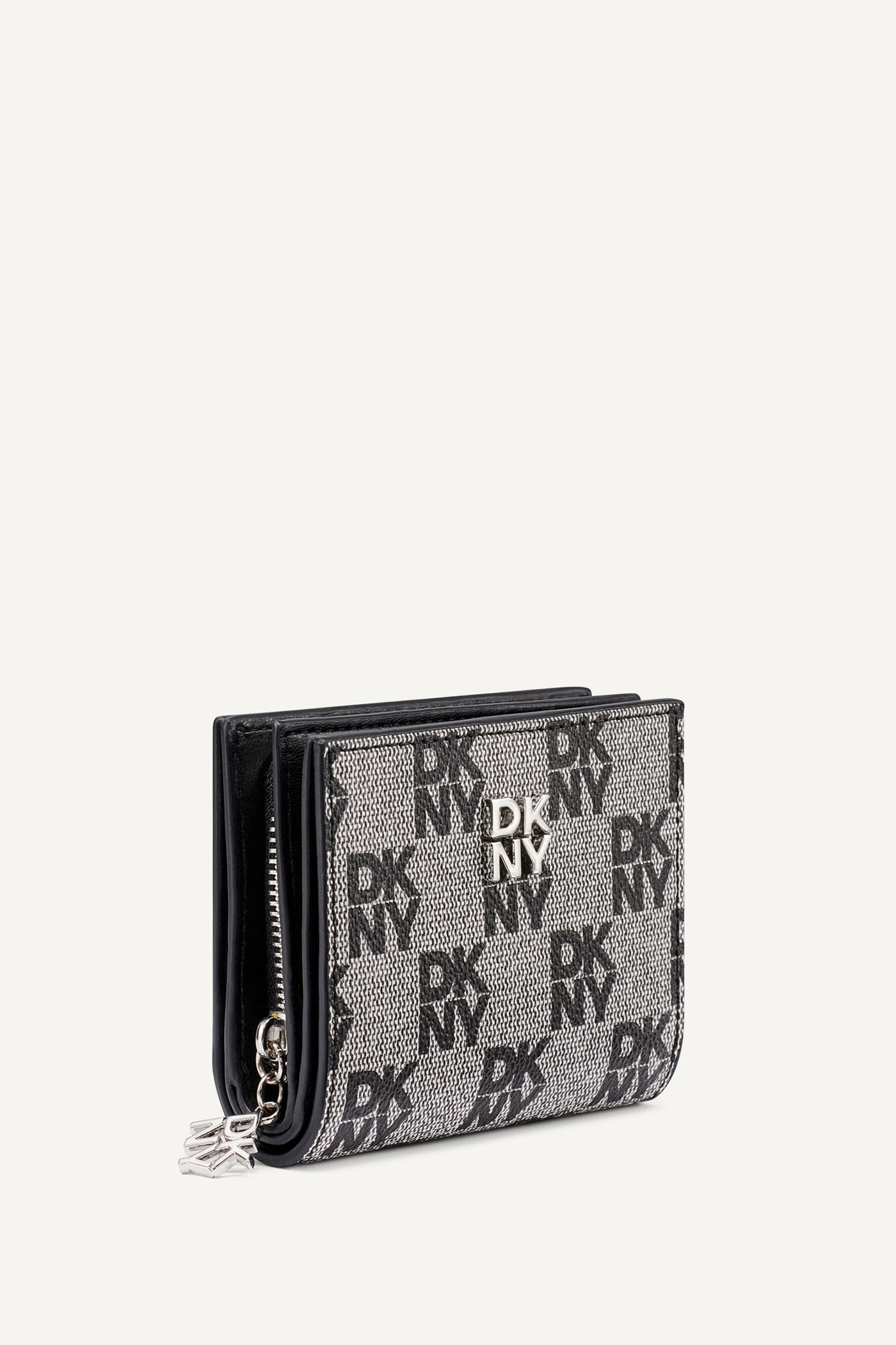 SARAH BIFOLD ZIP WALLET View 2 | Gifts Under $100 SARAH BIFOLD ZIP WALLET View 2 | Gifts Under $100