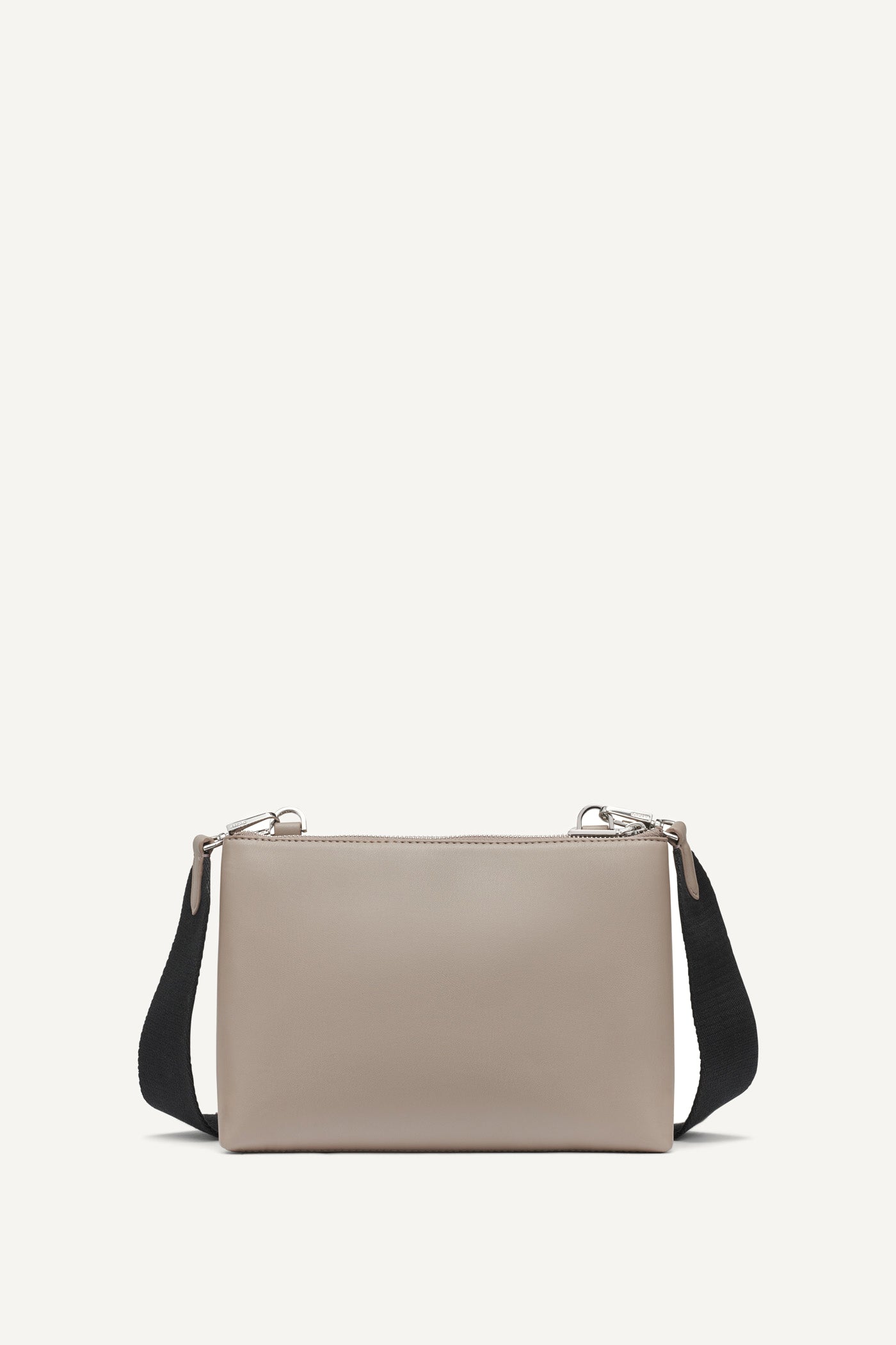 TINSLEY CROSSBODY VIEW 3 | DKNY Promo TINSLEY CROSSBODY VIEW 3 | DKNY Promo