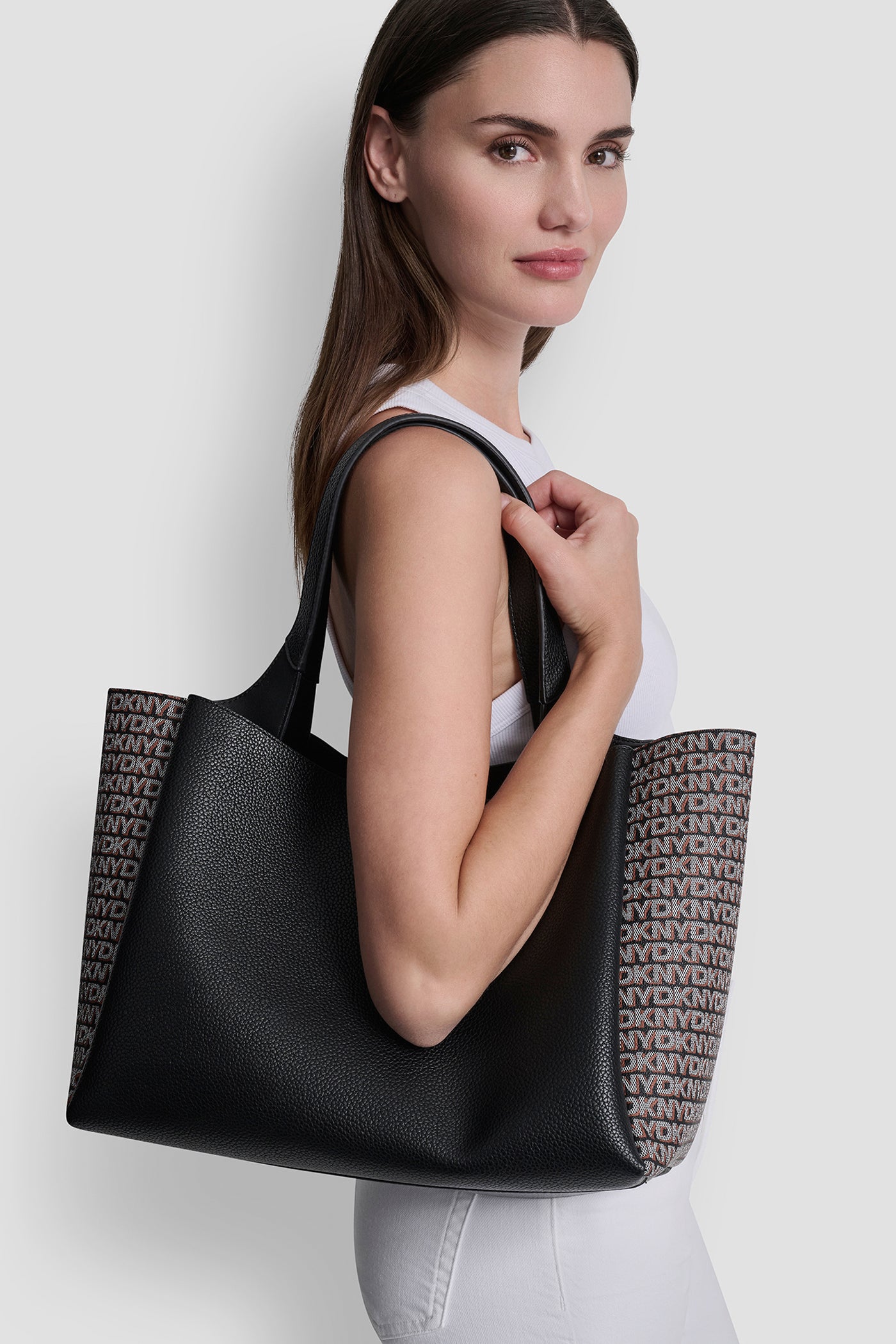 WILLA NEW YORK LOGO TOTE View 1 | Women's Clearance WILLA NEW YORK LOGO TOTE View 1 | Women's Clearance