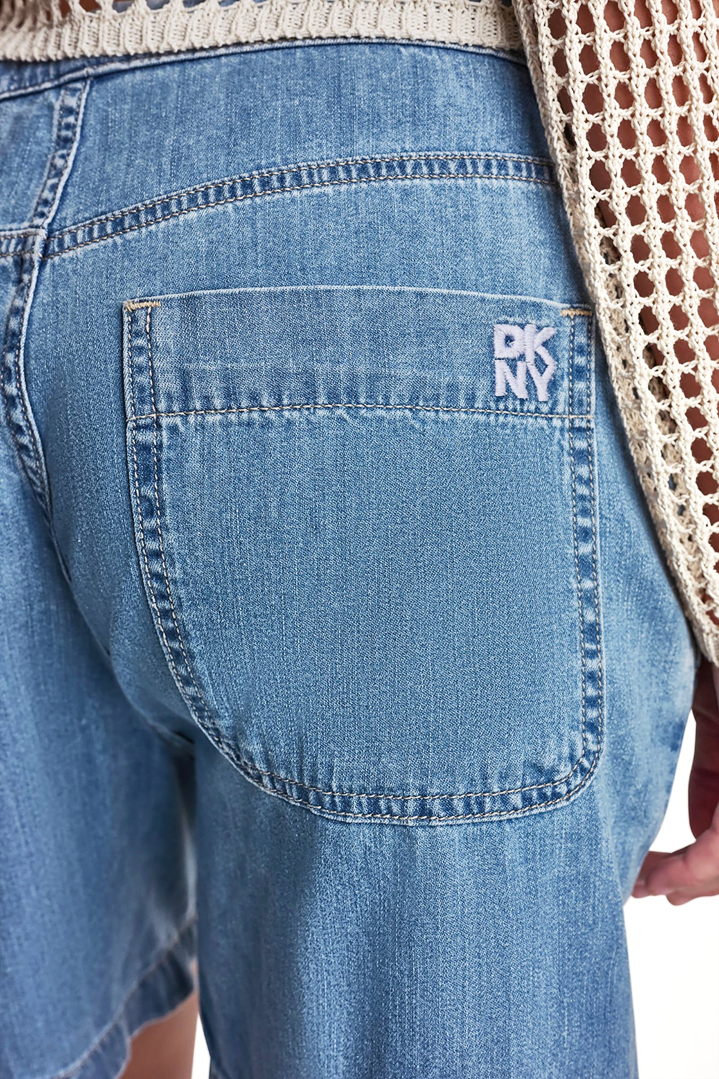 MID-RISE RELAXED DENIM SHORT WITH DRAWCORD VIEW 7 | Women's Clearance MID-RISE RELAXED DENIM SHORT WITH DRAWCORD VIEW 7 | Women's Clearance