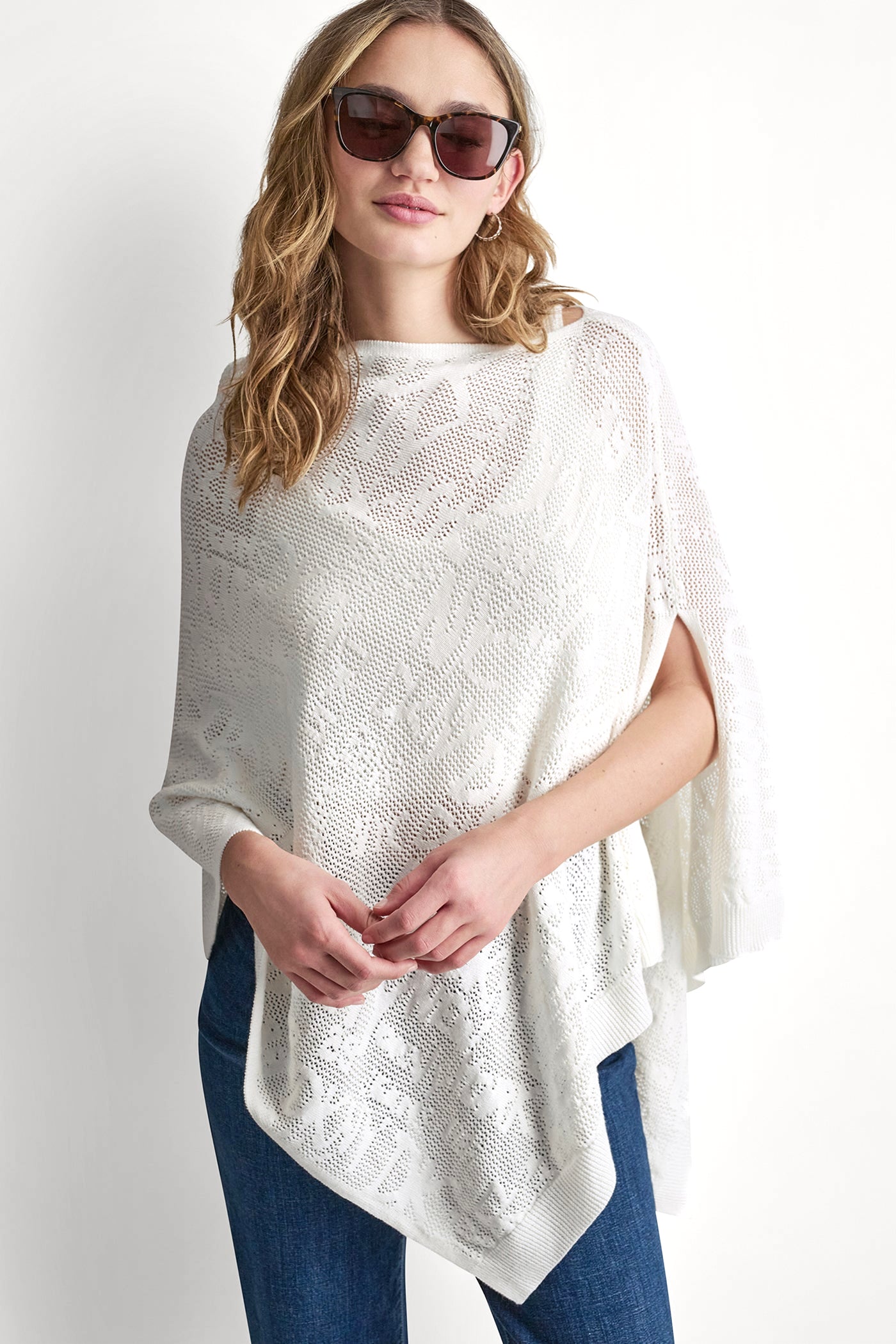ASYMMETRIC LOGO POINTELLE PONCHO View 1 | NEW NEUTRALS ASYMMETRIC LOGO POINTELLE PONCHO View 1 | NEW NEUTRALS