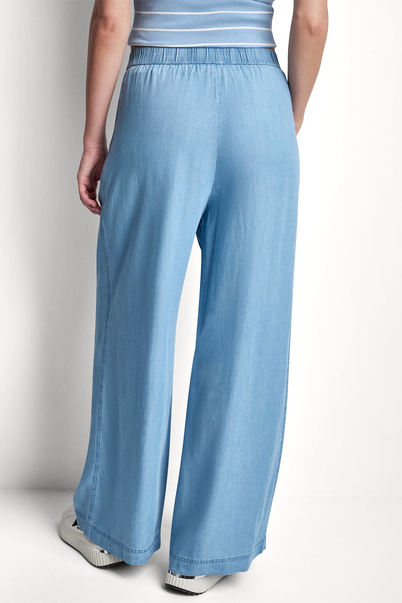 WIDE LEG TENCEL PANT VIEW 3 | Gifts Under $100 WIDE LEG TENCEL PANT VIEW 3 | Gifts Under $100