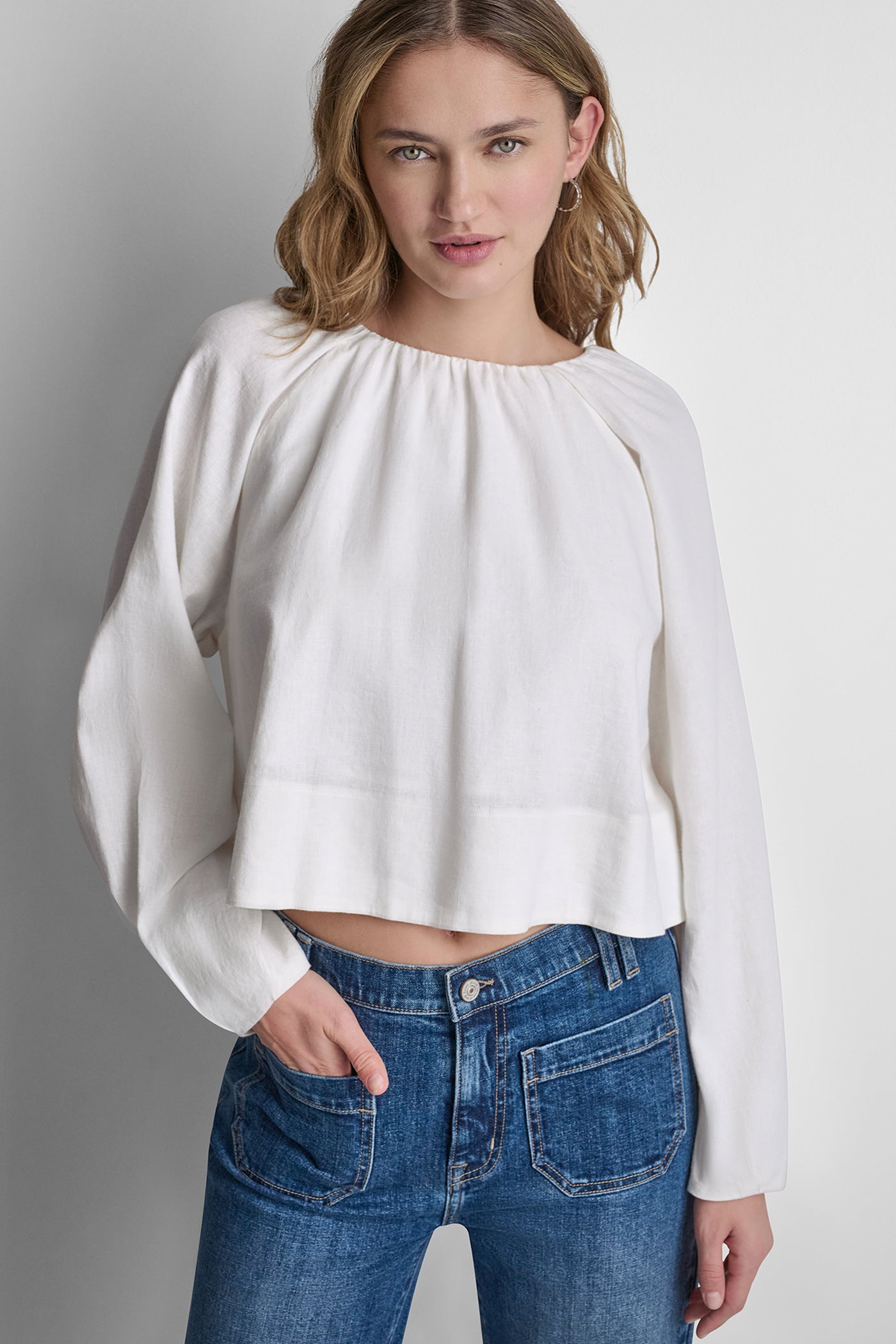 LINEN-BLEND RAGLAN SLEEVE BLOUSE View 1 | Gifts Under $100 LINEN-BLEND RAGLAN SLEEVE BLOUSE View 1 | Gifts Under $100