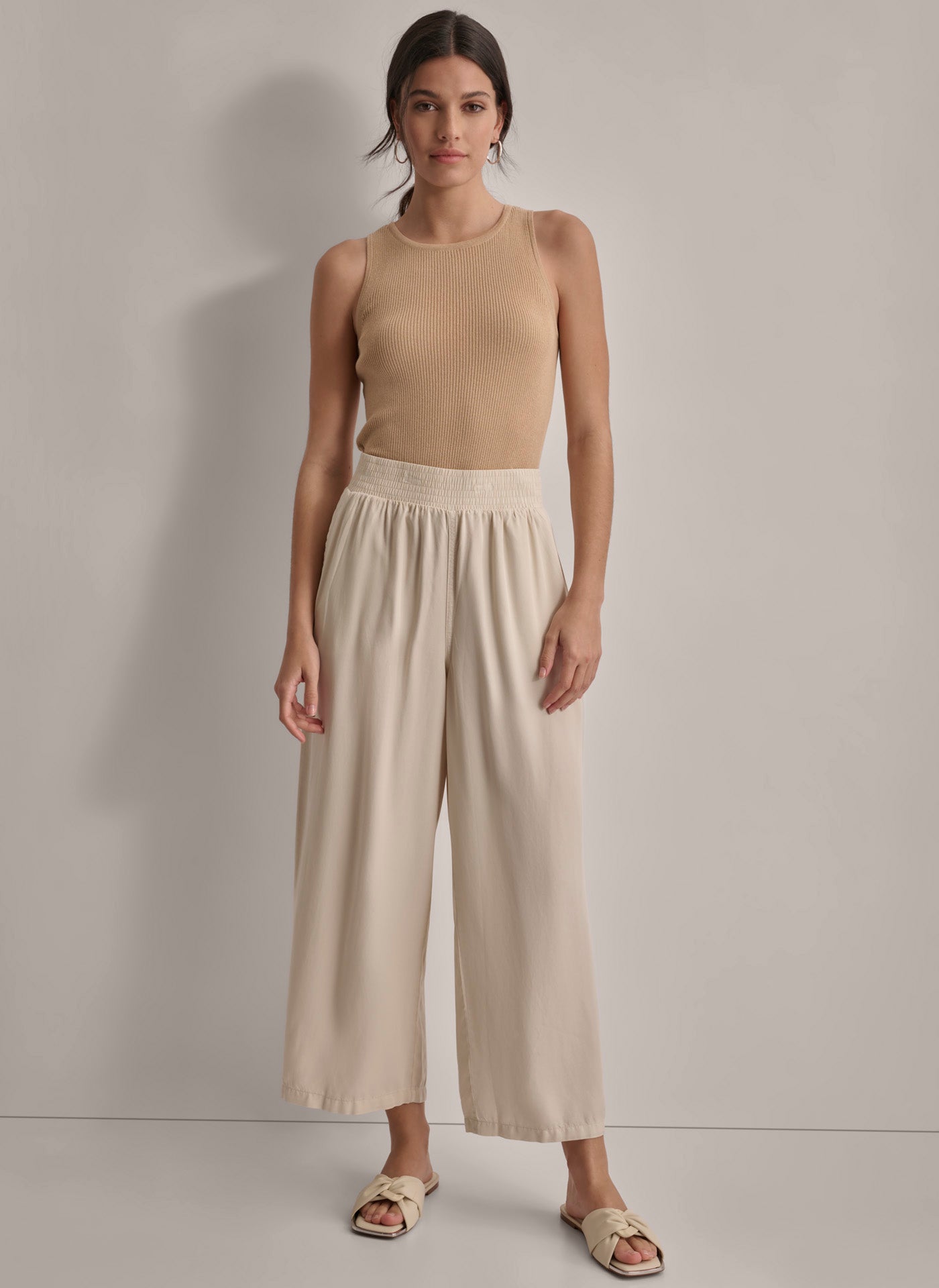 GARMENT DYE WIDE LEG ANKLE PANT