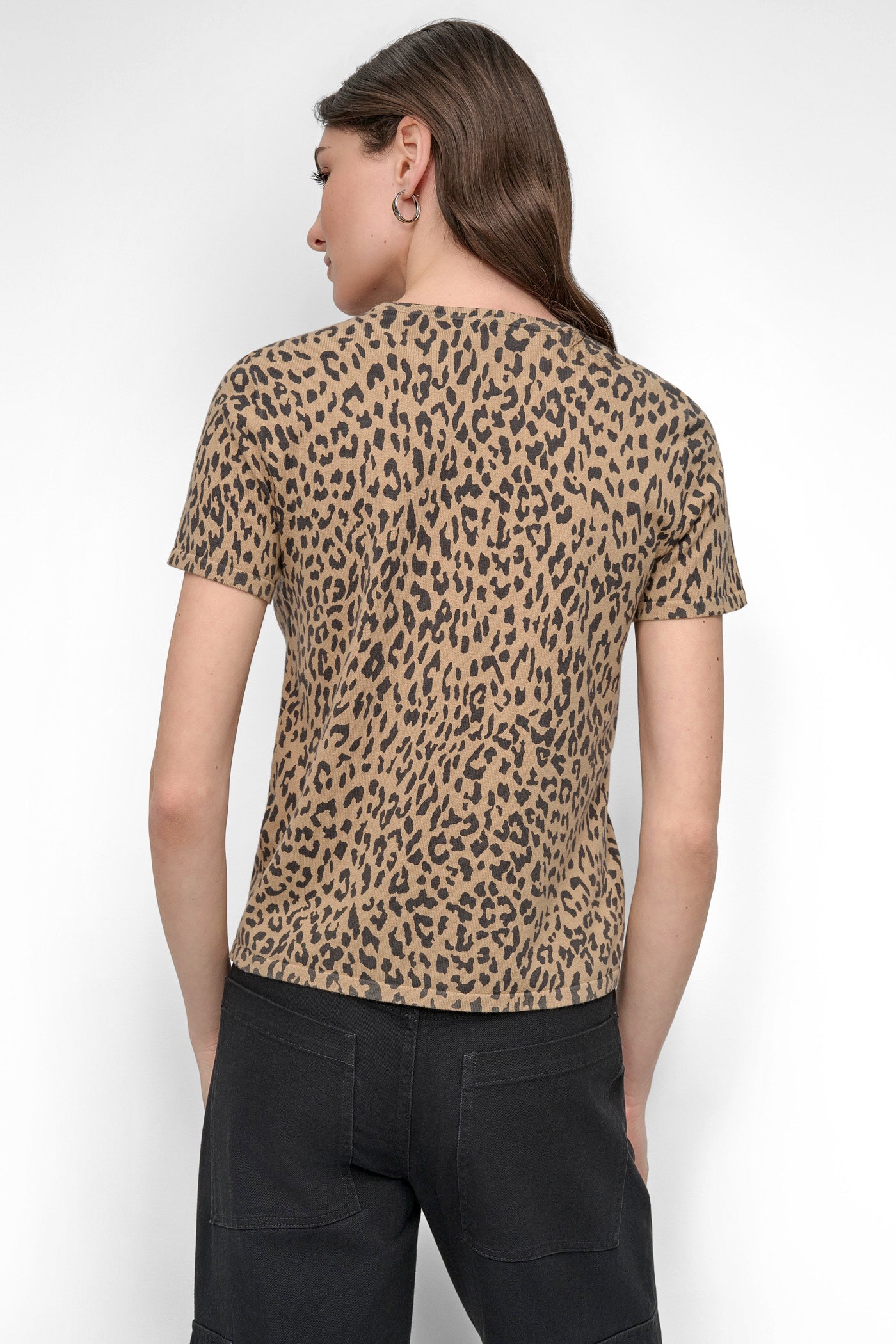 CHEETAH PRINT SWEATER TEE VIEW 2 | DKNY JEANS CHEETAH PRINT SWEATER TEE VIEW 2 | DKNY JEANS