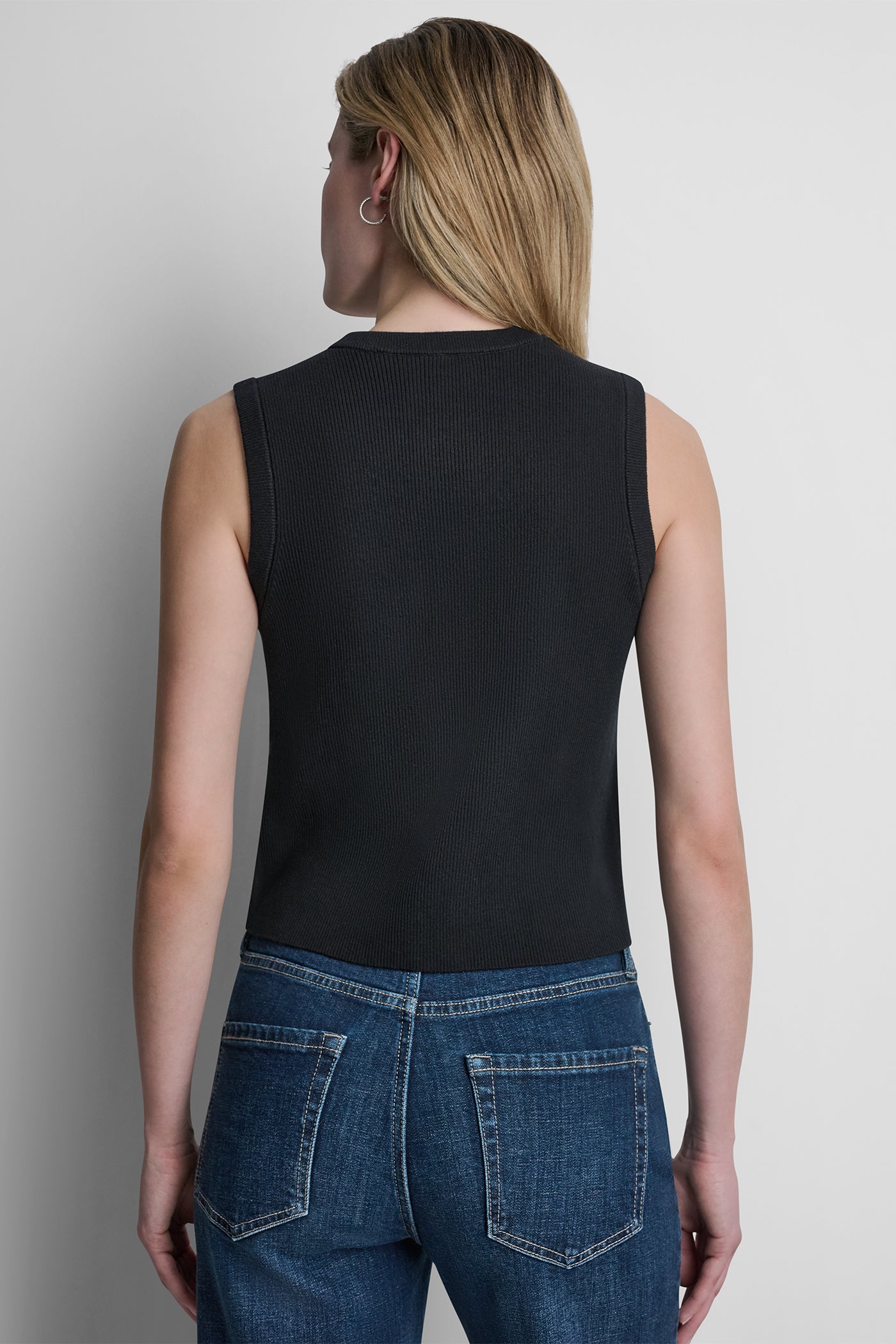 CROPPED SLEEVELESS LOGO TRIM SWEATER VIEW 2