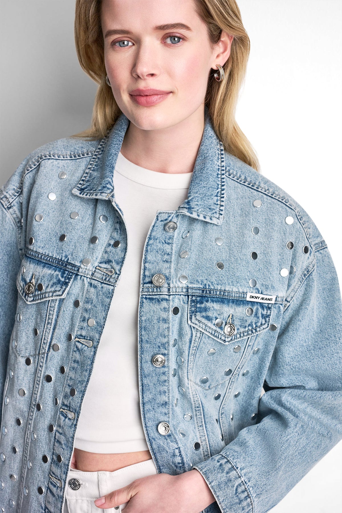 OVERSIZED DENIM TRUCKER JACKET WITH STUDS VIEW 2