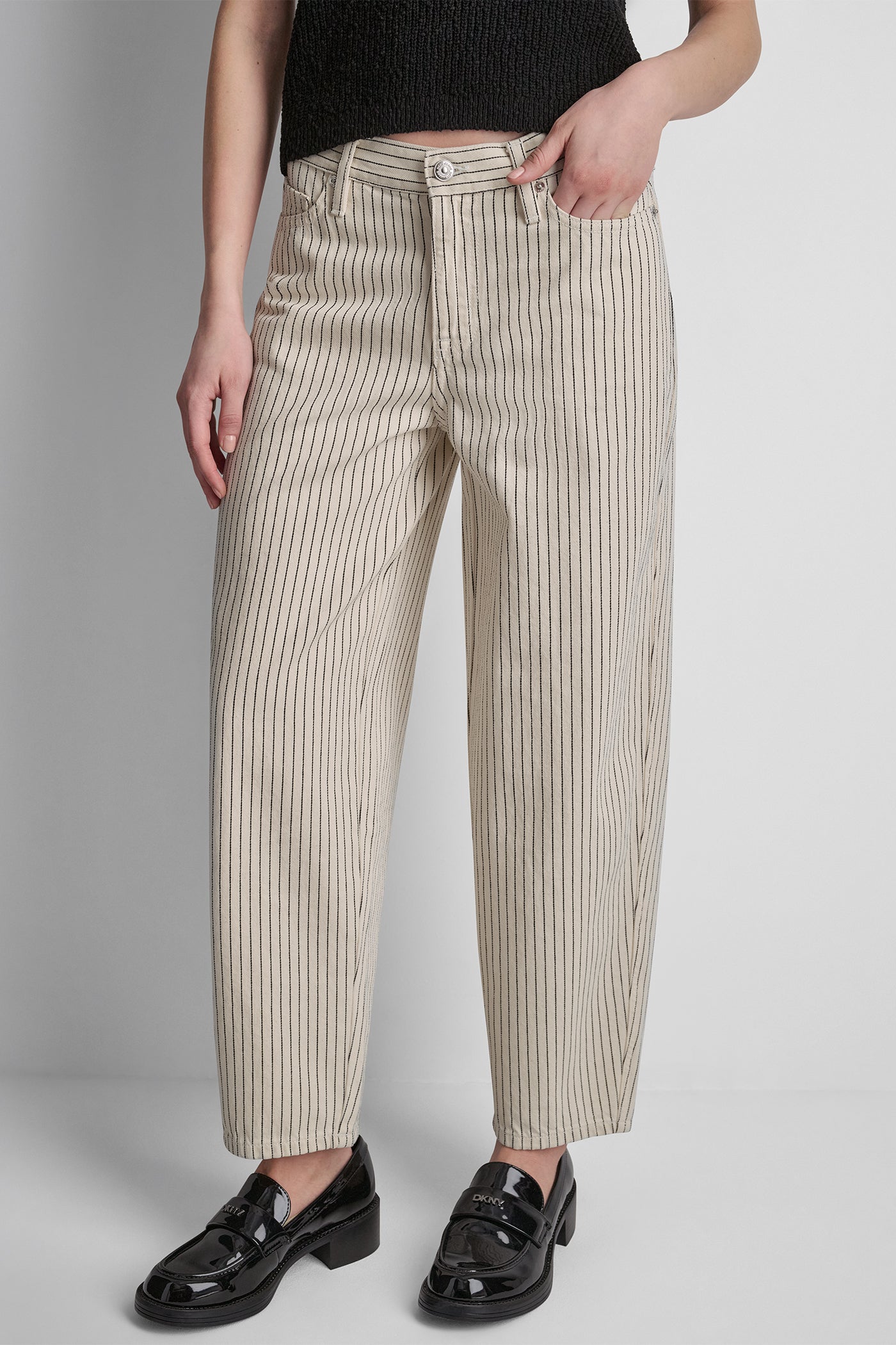 MID-RISE BABY BARREL LEG View 2 | NEW NEUTRALS MID-RISE BABY BARREL LEG View 2 | NEW NEUTRALS