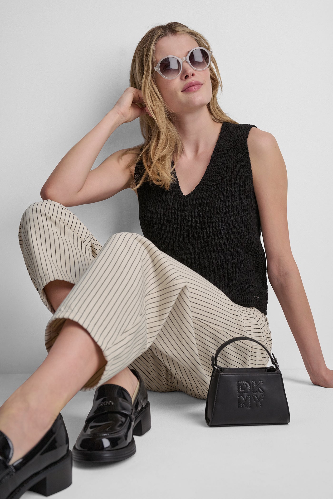 MID-RISE BABY BARREL LEG VIEW 7 | NEW NEUTRALS MID-RISE BABY BARREL LEG VIEW 7 | NEW NEUTRALS