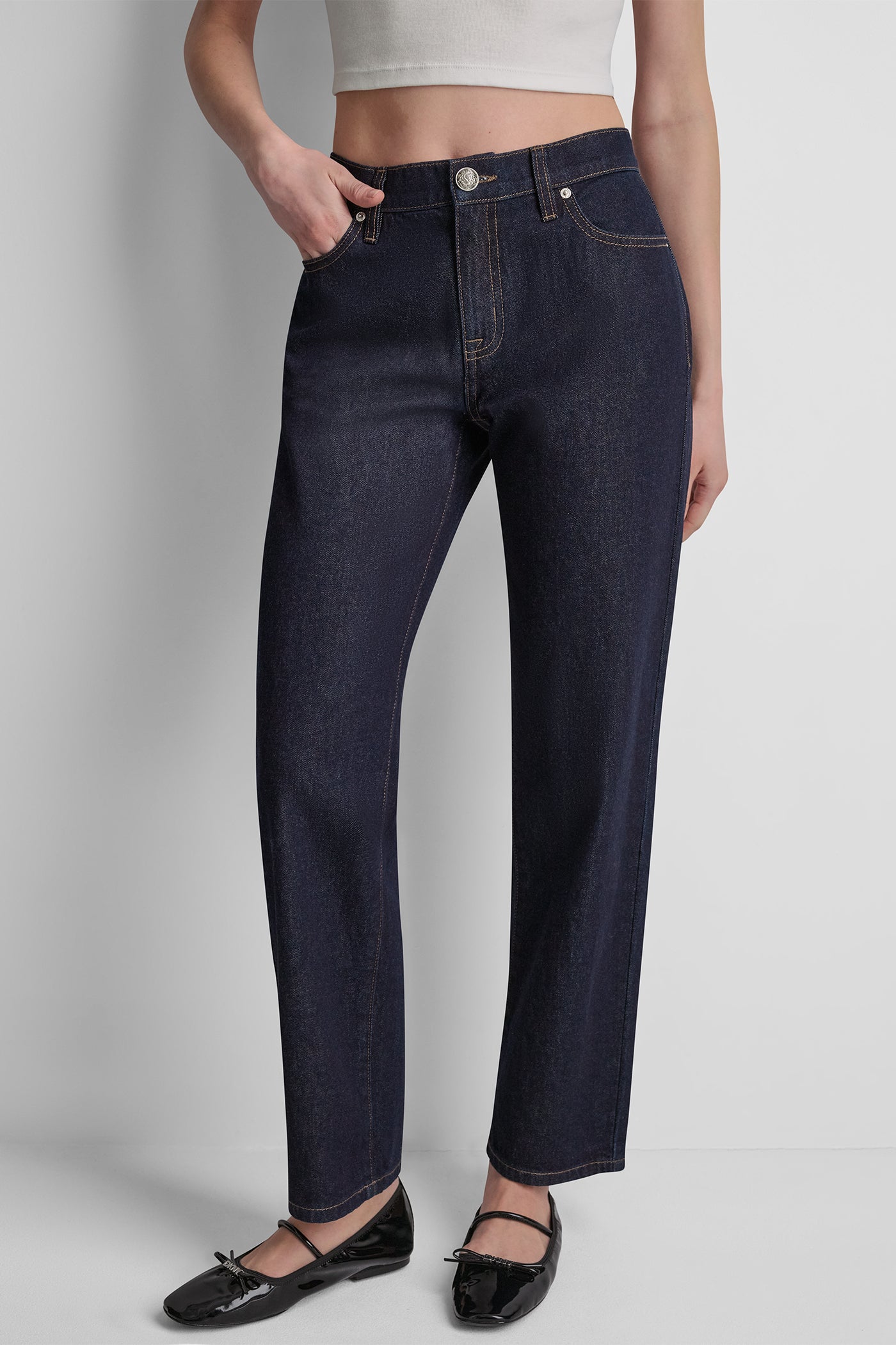 MID-RISE CLASSIC STRAIGHT View 2 | DKNY JEANS MID-RISE CLASSIC STRAIGHT View 2 | DKNY JEANS