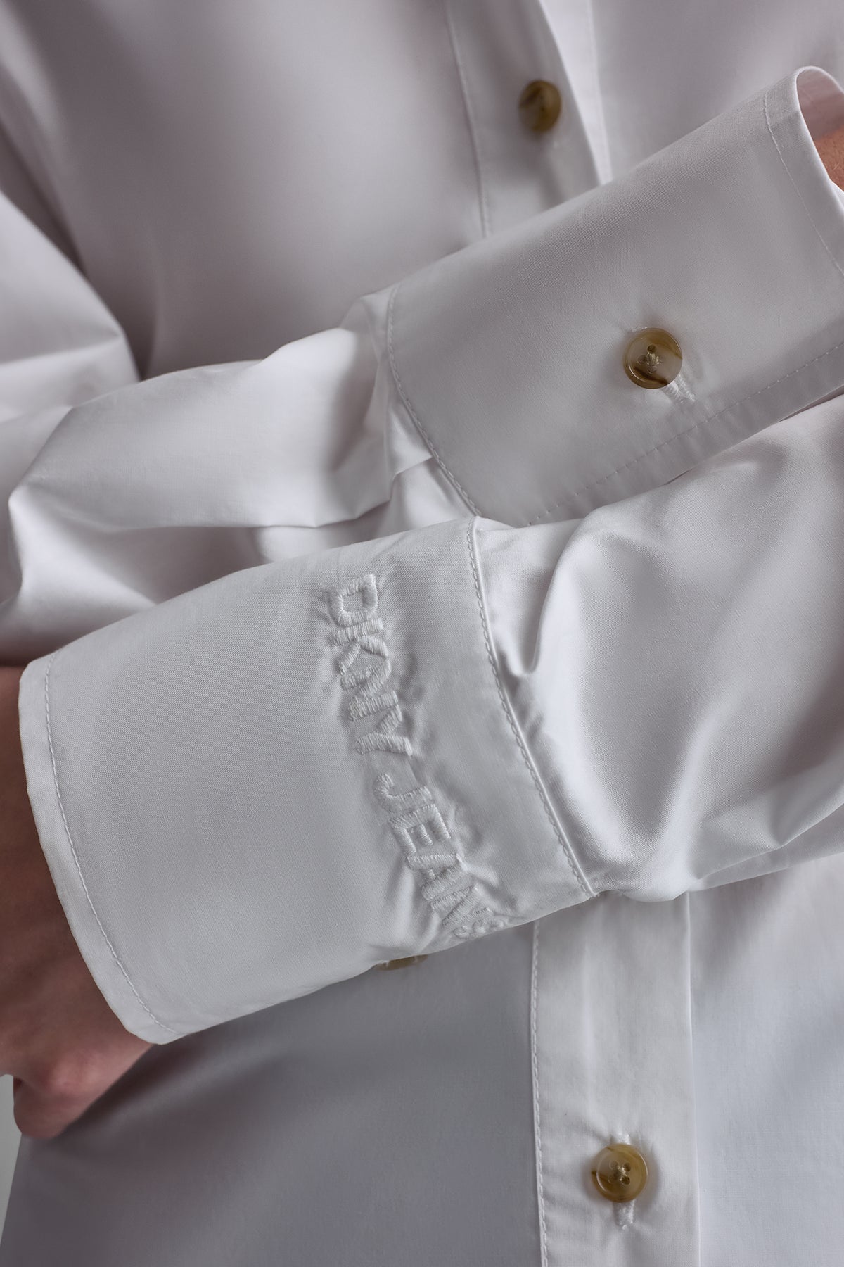 POPLIN CUTOUT TIE BACK SHIRT VIEW 2