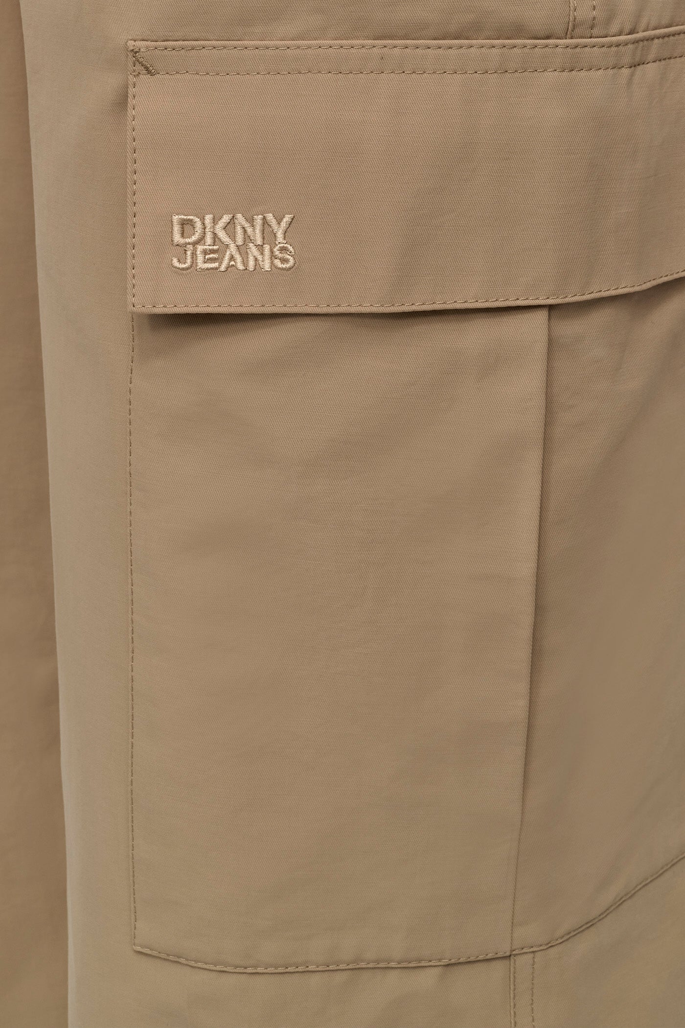 HIGH-RISE STRAIGHT-LEG CARGO PANT VIEW 5 | DKNY25 HIGH-RISE STRAIGHT-LEG CARGO PANT VIEW 5 | DKNY25