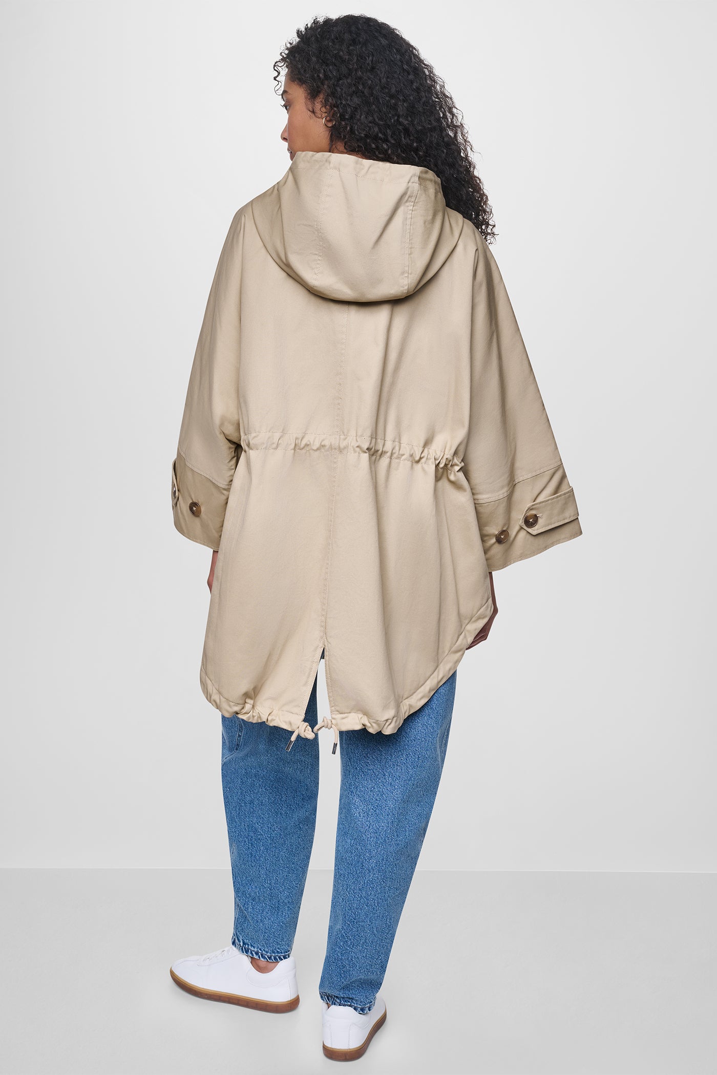 OVERSIZED HOODED ANORAK View 2 | Lightweight Jackets OVERSIZED HOODED ANORAK View 2 | Lightweight Jackets