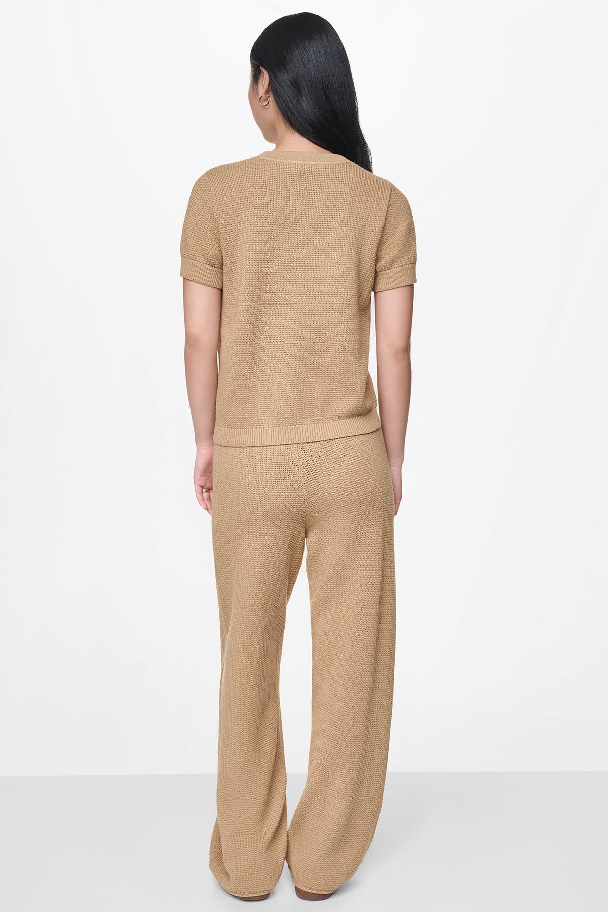 SHORT SLEEVE TUCK STITCH SWEATER VIEW 2