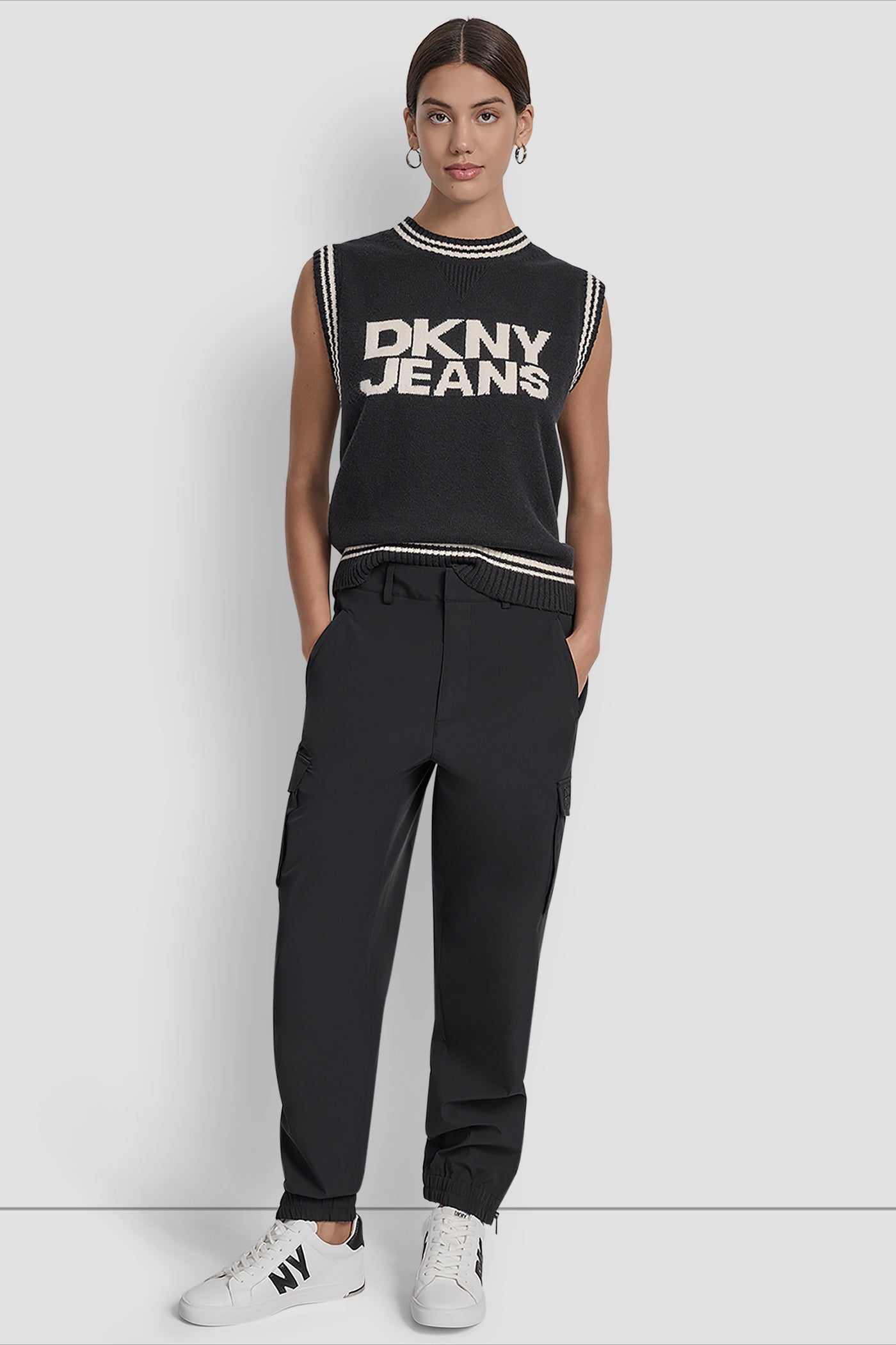 HIGH WAIST CARGO JOGGER WITH ZIPPER OPENING AT ANKLE VIEW 4 | New Arrivals HIGH WAIST CARGO JOGGER WITH ZIPPER OPENING AT ANKLE VIEW 4 | New Arrivals