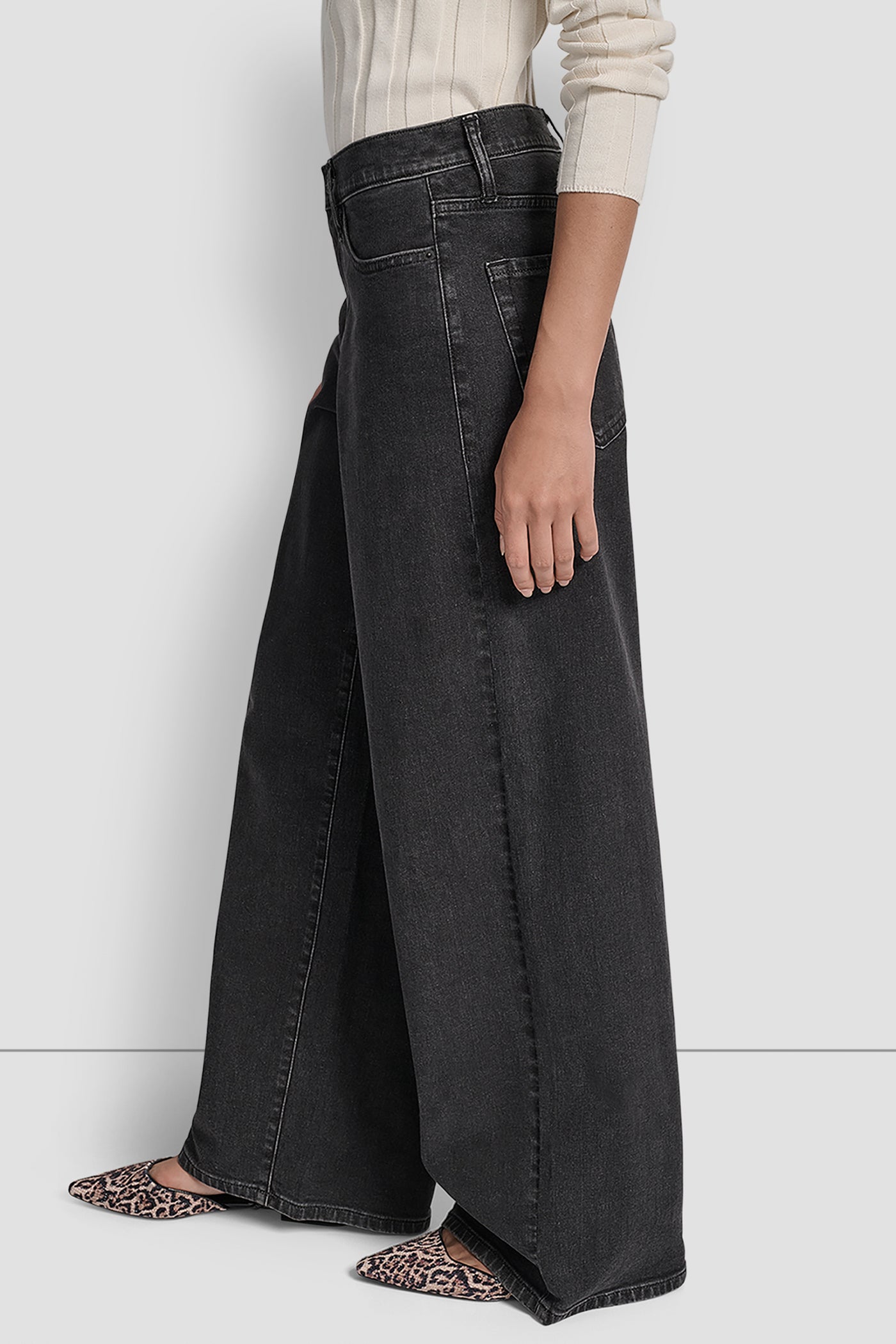 CLAREMONT HIGH RISE MODERN VIEW 3 | Pants & Denim CLAREMONT HIGH RISE MODERN VIEW 3 | Pants & Denim