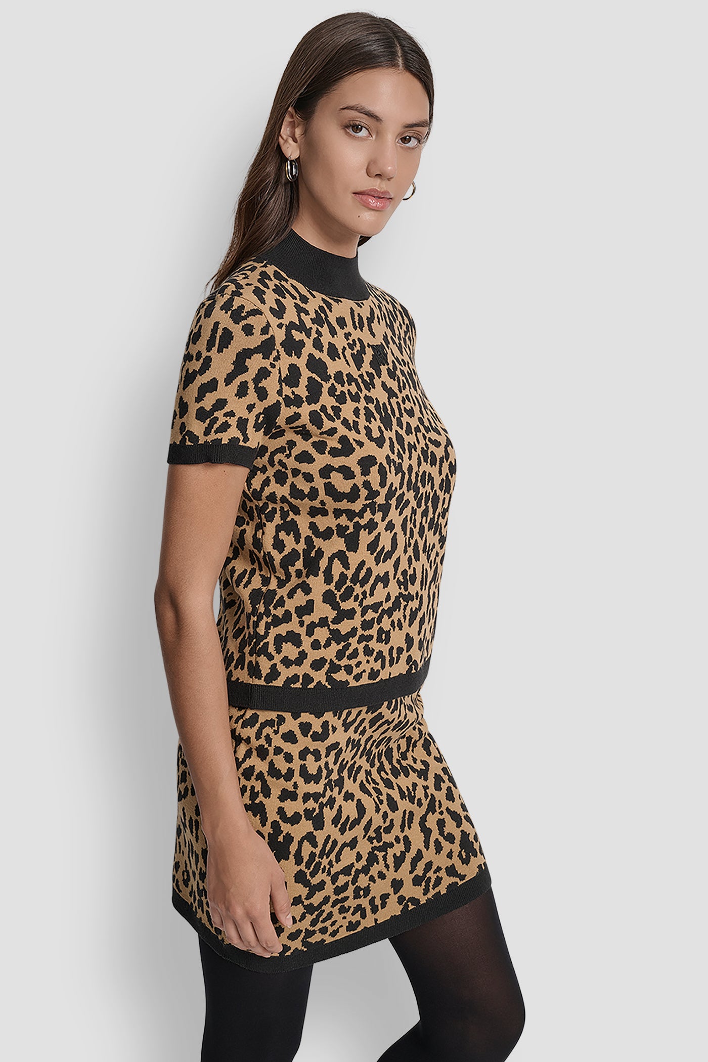 CAP SLEEVE MOCK NECK CHEETAH JACQUARD SWEATER VIEW 3 | WOMEN'S SWEATERS & TOPS CAP SLEEVE MOCK NECK CHEETAH JACQUARD SWEATER VIEW 3 | WOMEN'S SWEATERS & TOPS