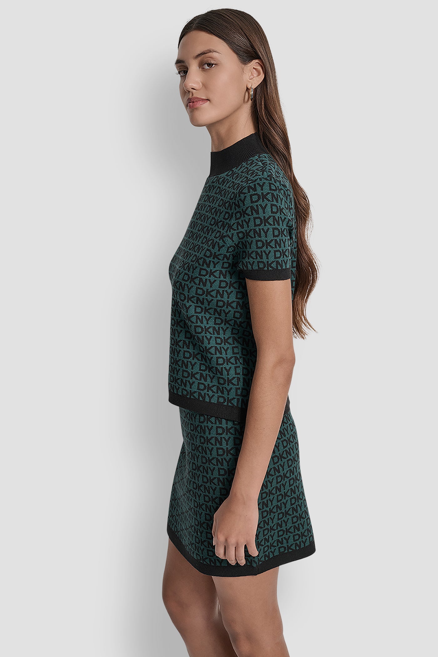LOGO JACQUARD SHORT SLEEVE MOCK NECK TOP VIEW 3 | DKNY JEANS LOGO JACQUARD SHORT SLEEVE MOCK NECK TOP VIEW 3 | DKNY JEANS