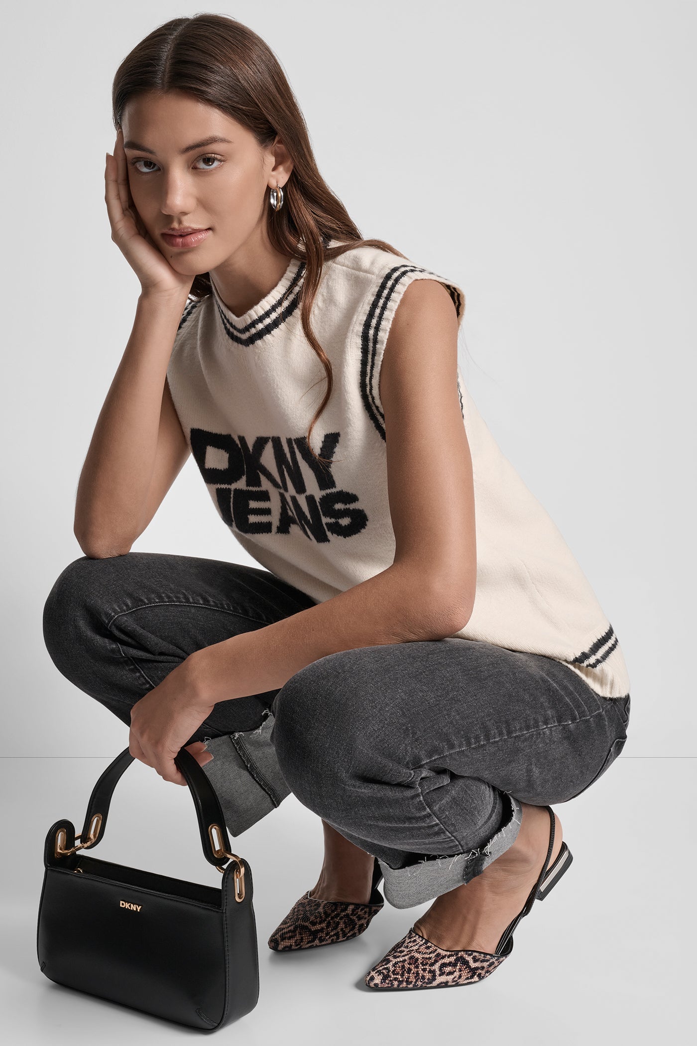 SLEEVELESS CREW NECK TIPPED SWEATER VEST VIEW 7 | WOMEN'S SWEATERS & TOPS SLEEVELESS CREW NECK TIPPED SWEATER VEST VIEW 7 | WOMEN'S SWEATERS & TOPS