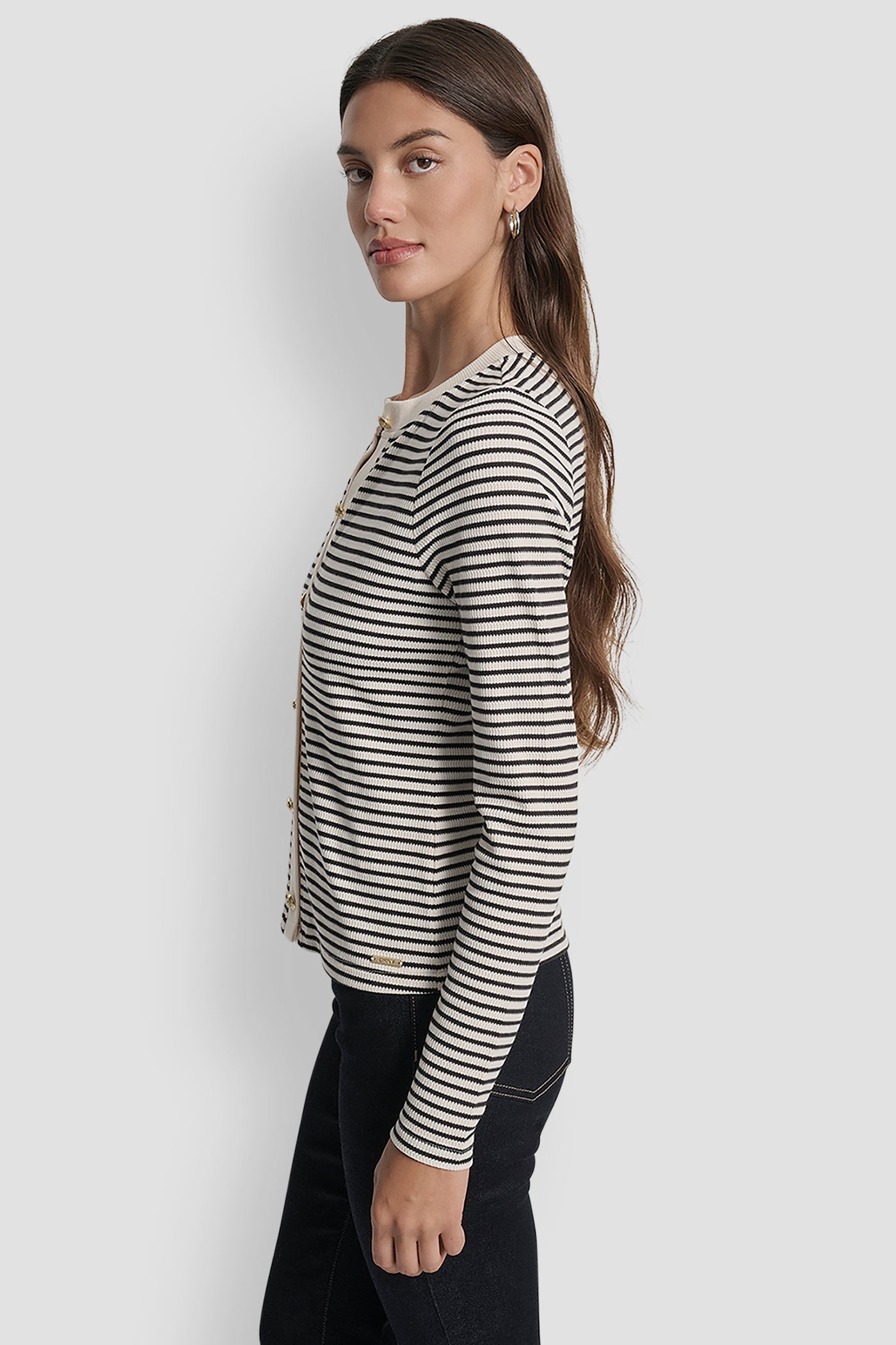 LONG SLEEVE BUTTON FRONT SHORT CARDIGAN VIEW 3 | WOMEN'S SWEATERS & TOPS LONG SLEEVE BUTTON FRONT SHORT CARDIGAN VIEW 3 | WOMEN'S SWEATERS & TOPS