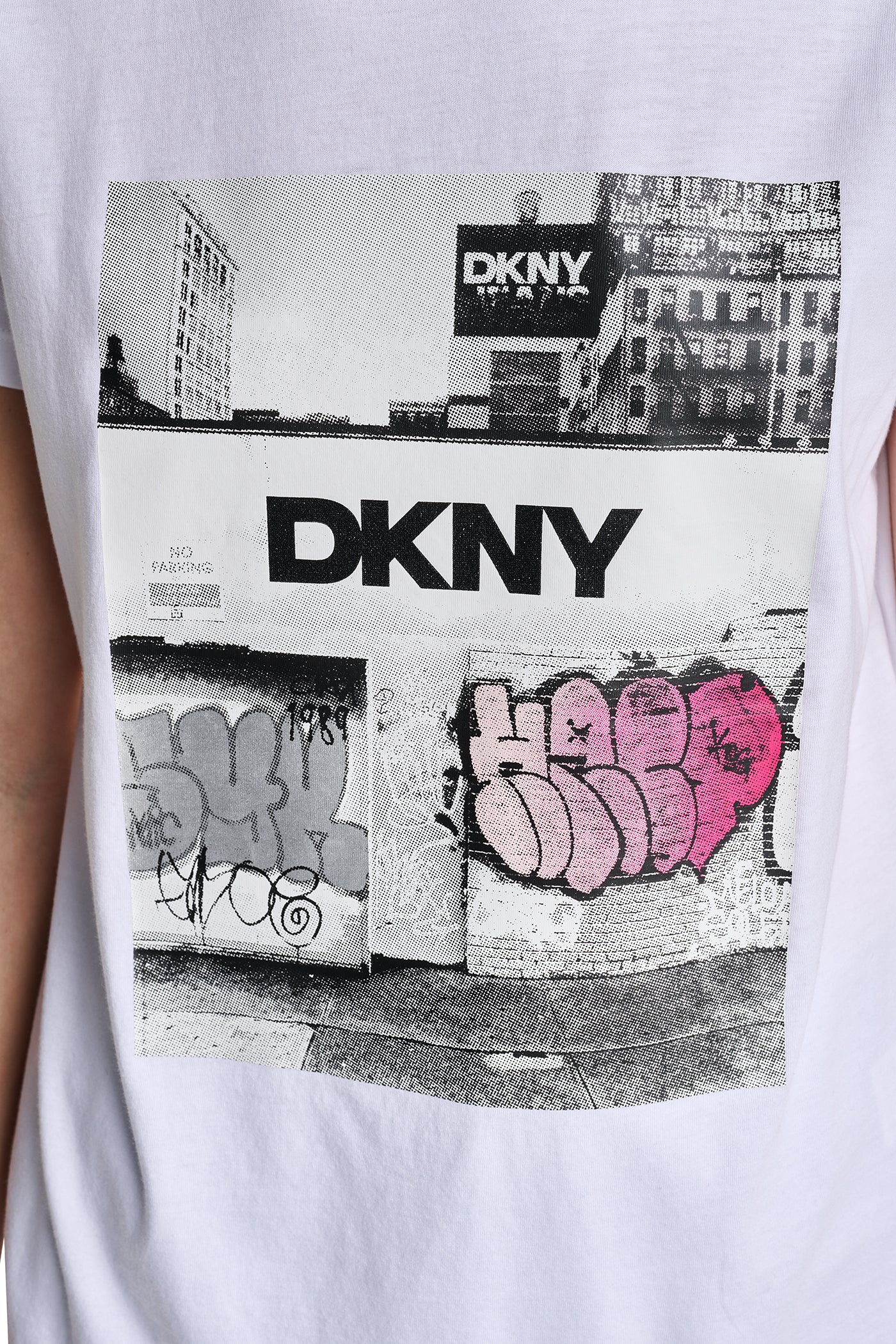 GRAFFITI PHOTO LOGO TEE View 2 | Fall Collection GRAFFITI PHOTO LOGO TEE View 2 | Fall Collection
