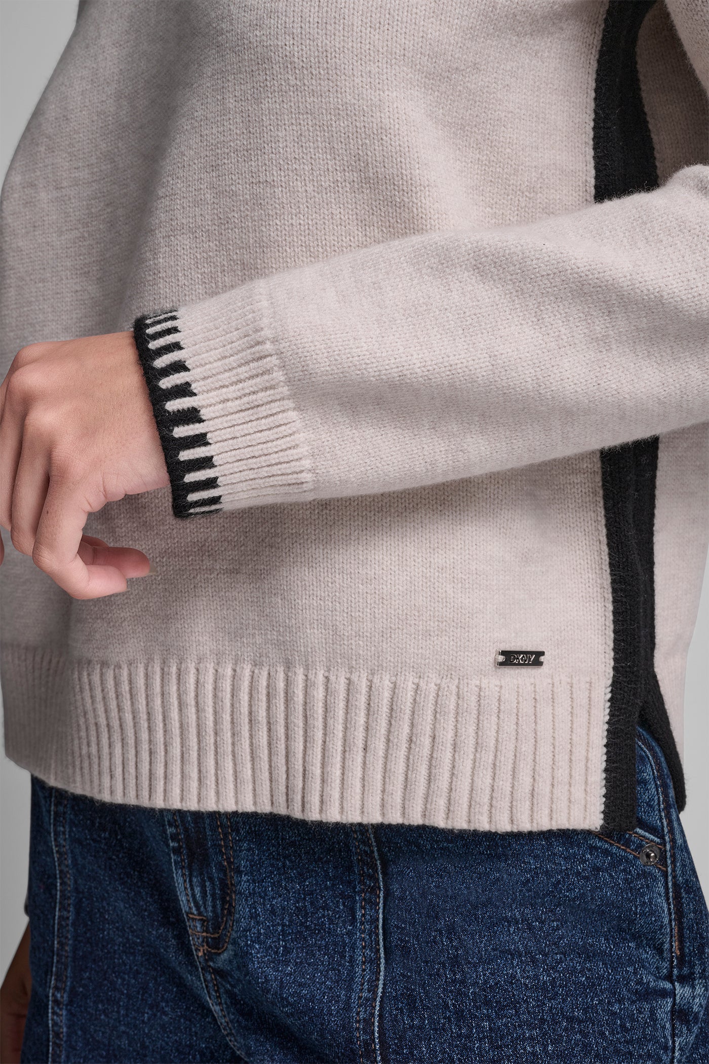 LONG SLEEVE CARDIGAN WITH WHIPSTITCH TRIM VIEW 4 | New Arrivals LONG SLEEVE CARDIGAN WITH WHIPSTITCH TRIM VIEW 4 | New Arrivals