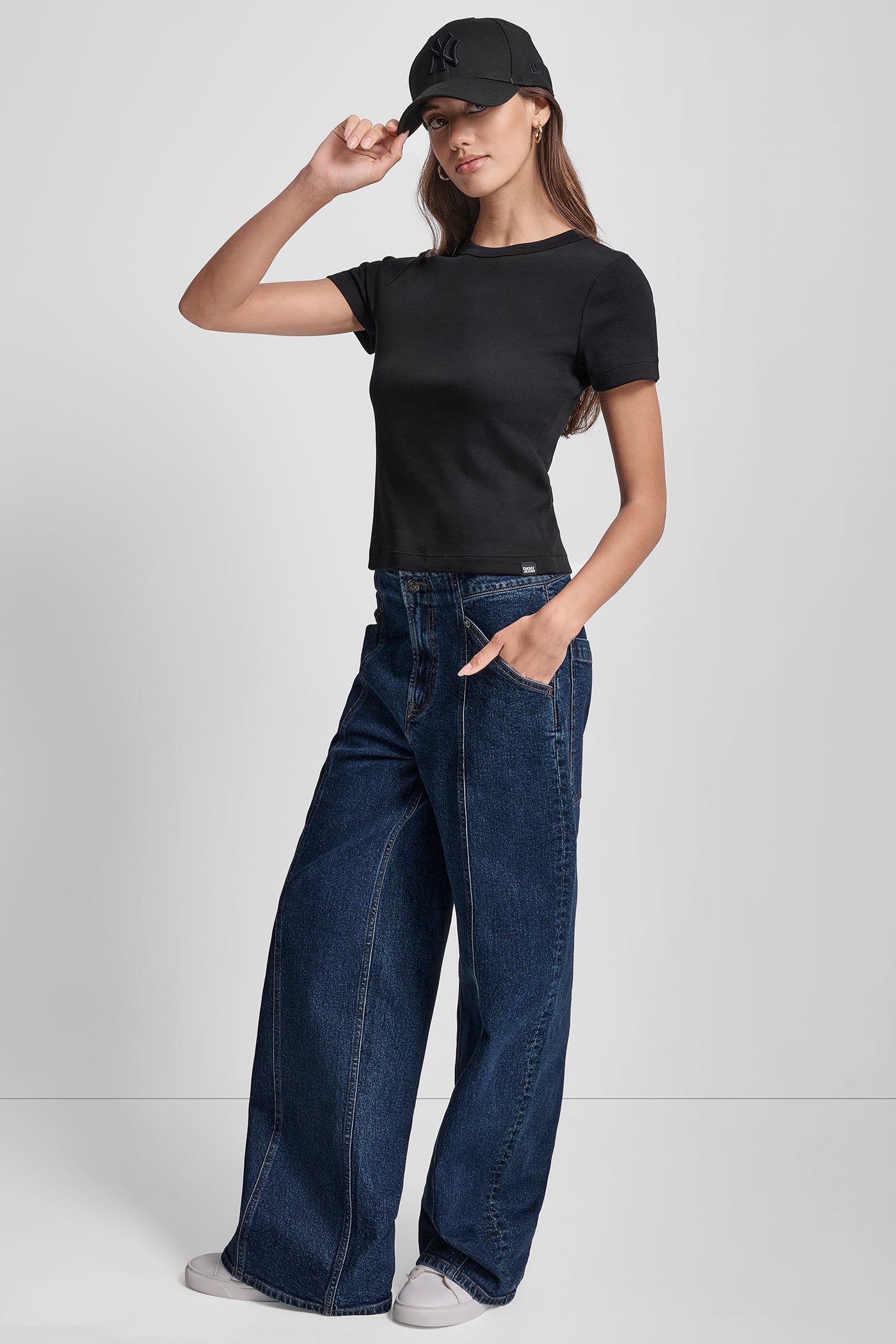 CREW NECK SHORT SLEEVE TEE VIEW 6 | New Arrivals CREW NECK SHORT SLEEVE TEE VIEW 6 | New Arrivals