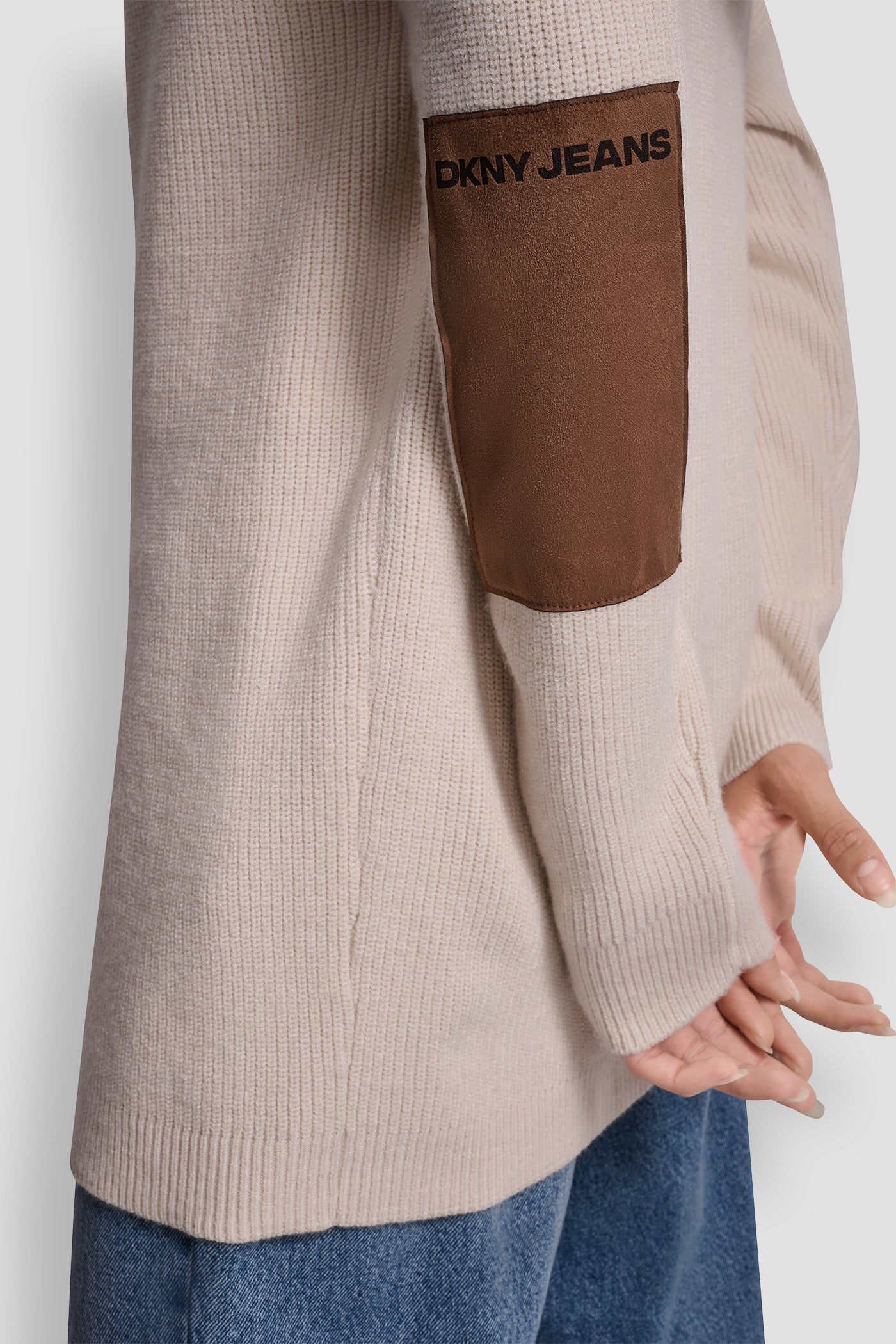 RELAXED V-NECK SHAKER STITCH CARDIGAN WITH SUEDE LOGO VIEW 4 | New Arrivals RELAXED V-NECK SHAKER STITCH CARDIGAN WITH SUEDE LOGO VIEW 4 | New Arrivals
