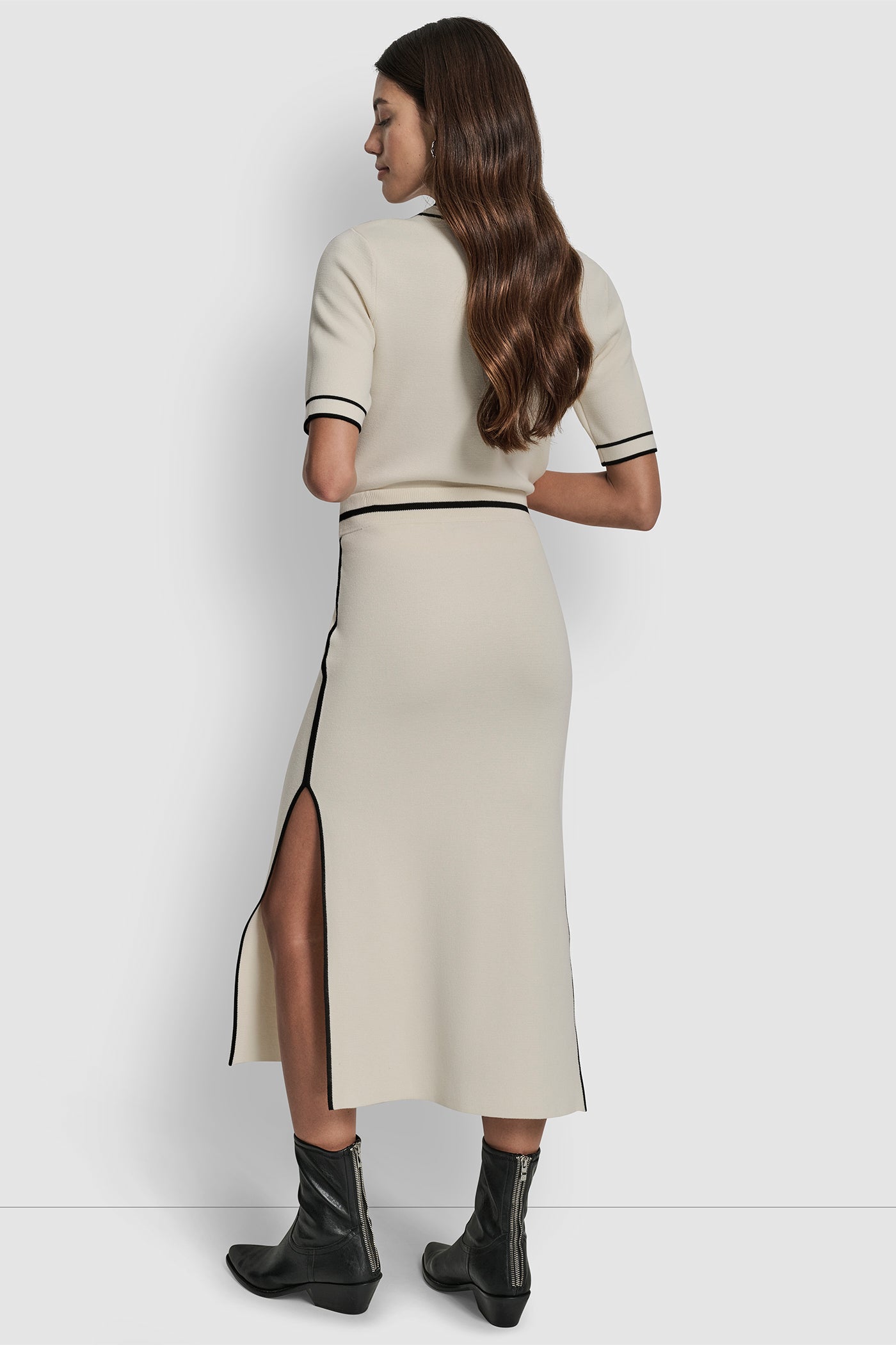 COLOR BLOCK MAXI SKIRT WITH SIDE SLITS AND LOGO PATCH VIEW 2 | WOMEN'S SWEATERS & TOPS COLOR BLOCK MAXI SKIRT WITH SIDE SLITS AND LOGO PATCH VIEW 2 | WOMEN'S SWEATERS & TOPS