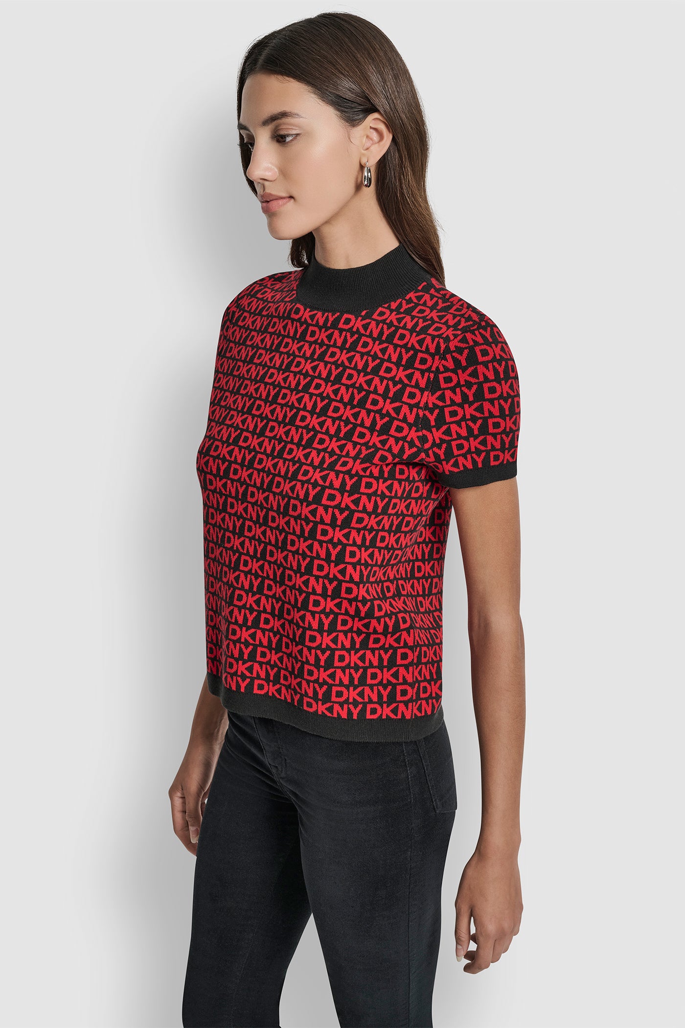 LOGO JACQUARD SHORT SLEEVE MOCK NECK TOP VIEW 3 | DKNY Promo LOGO JACQUARD SHORT SLEEVE MOCK NECK TOP VIEW 3 | DKNY Promo