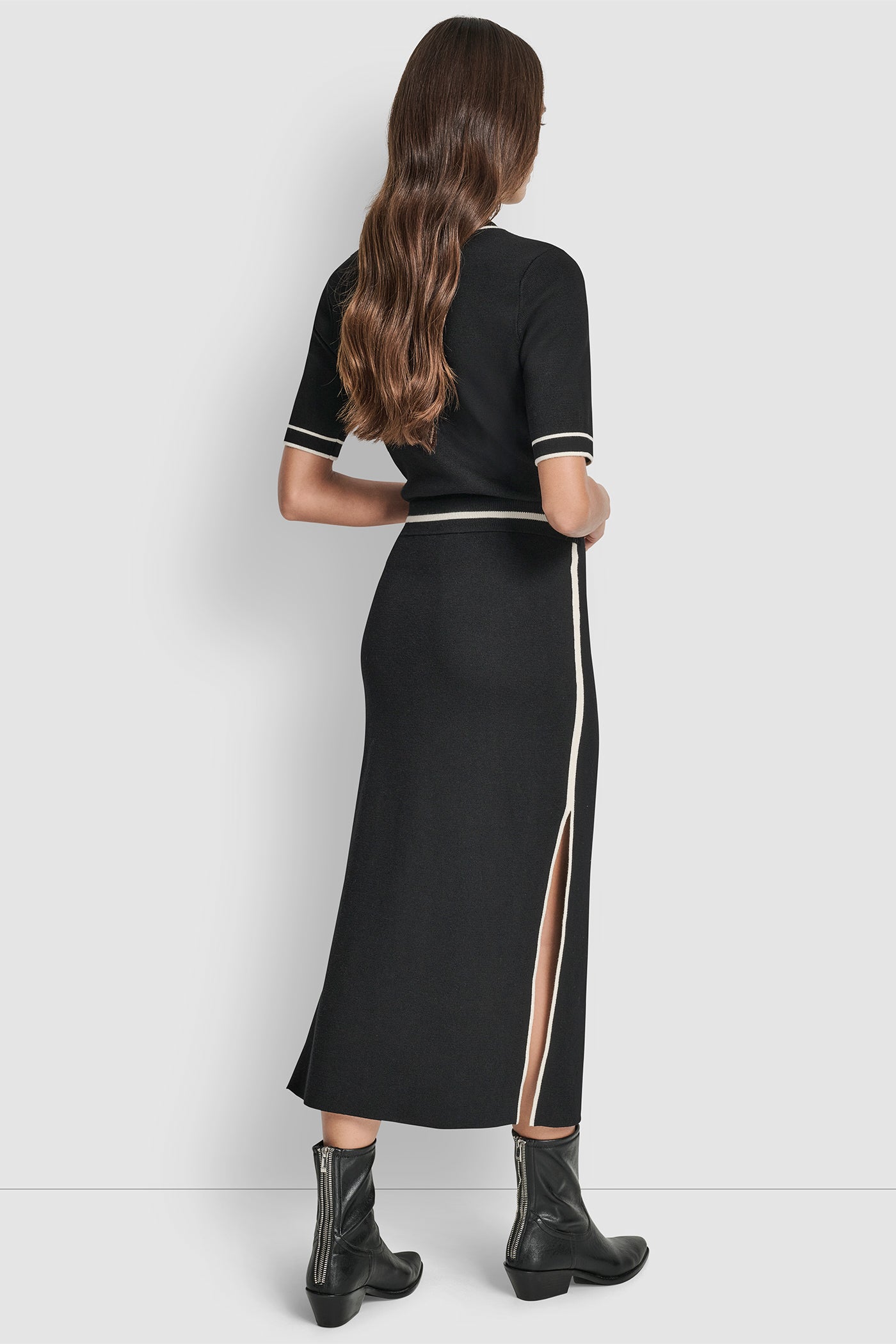 COLOR BLOCK MAXI SKIRT WITH SIDE SLITS AND LOGO PATCH VIEW 2 | WOMEN'S SWEATERS & TOPS COLOR BLOCK MAXI SKIRT WITH SIDE SLITS AND LOGO PATCH VIEW 2 | WOMEN'S SWEATERS & TOPS