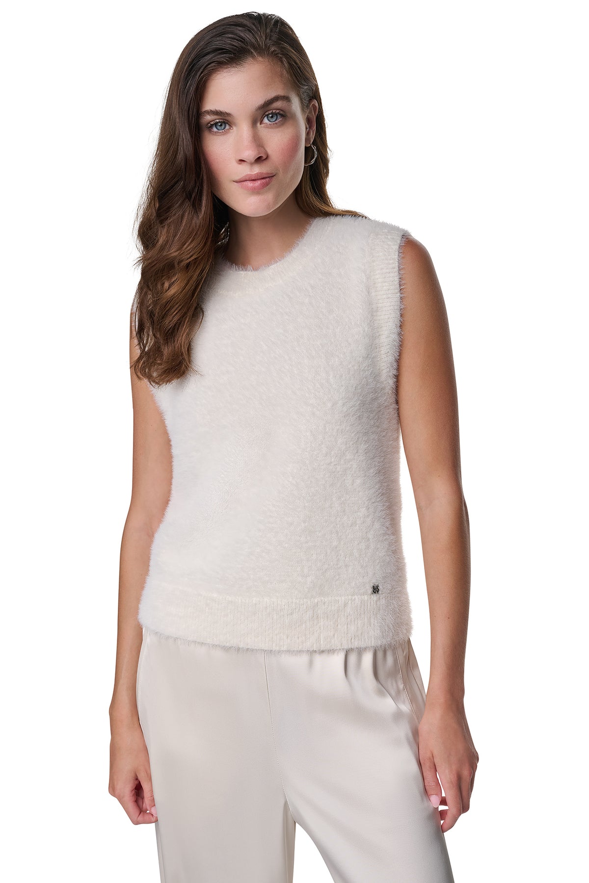 SLEEVLESS BRUSHED SWEATER VEST View 2 | Under $100 SLEEVLESS BRUSHED SWEATER VEST View 2 | Under $100
