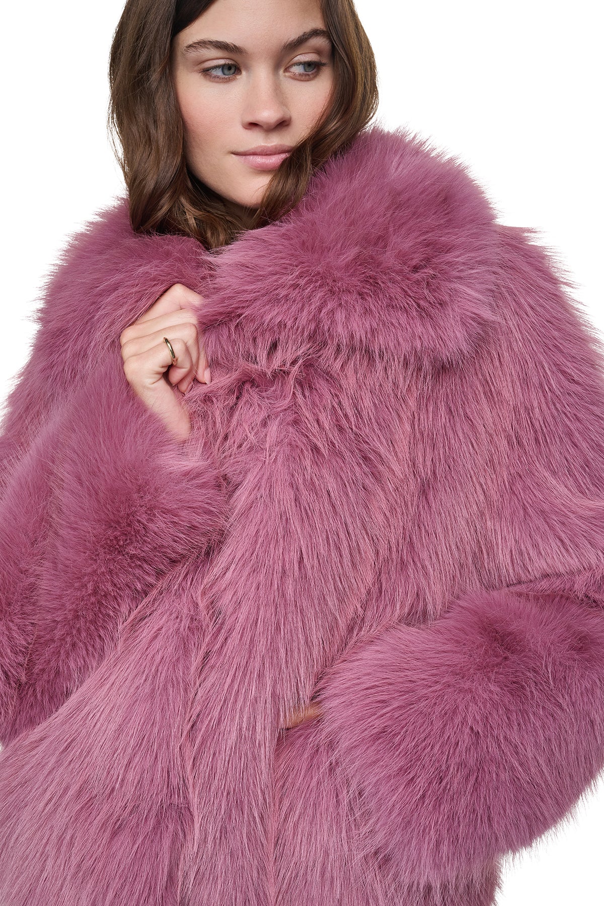 SHORT FAUX FUR JACKET View 2 | Clothing SHORT FAUX FUR JACKET View 2 | Clothing