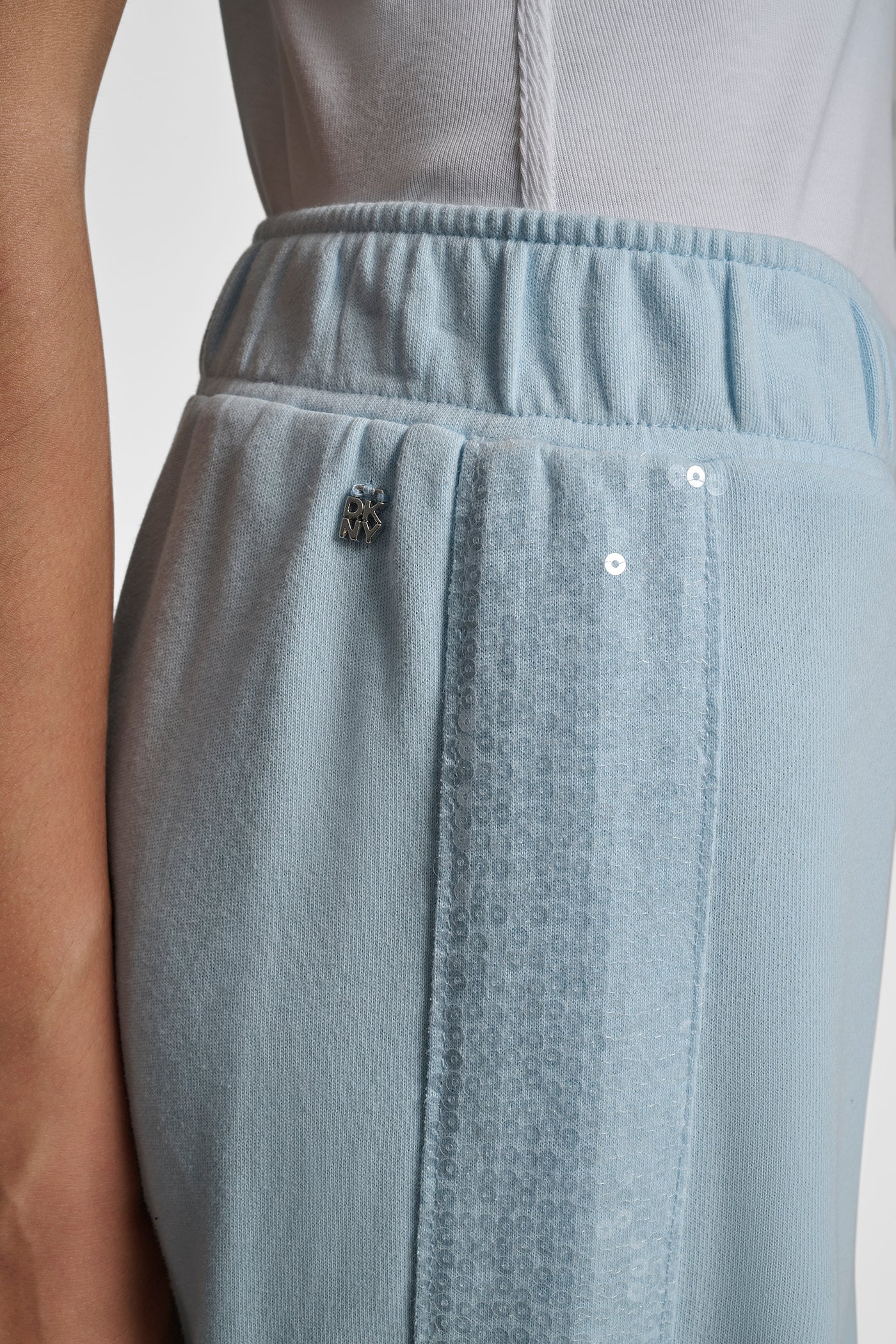 SEQUIN SIDE SEAM STRIPE WIDE LEG PANT VIEW 3 | DKNY Promo SEQUIN SIDE SEAM STRIPE WIDE LEG PANT VIEW 3 | DKNY Promo