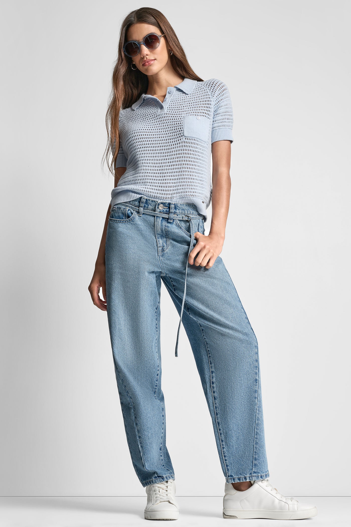 MID-RISE BARREL JEANS VIEW 4 | DKNY Promo MID-RISE BARREL JEANS VIEW 4 | DKNY Promo