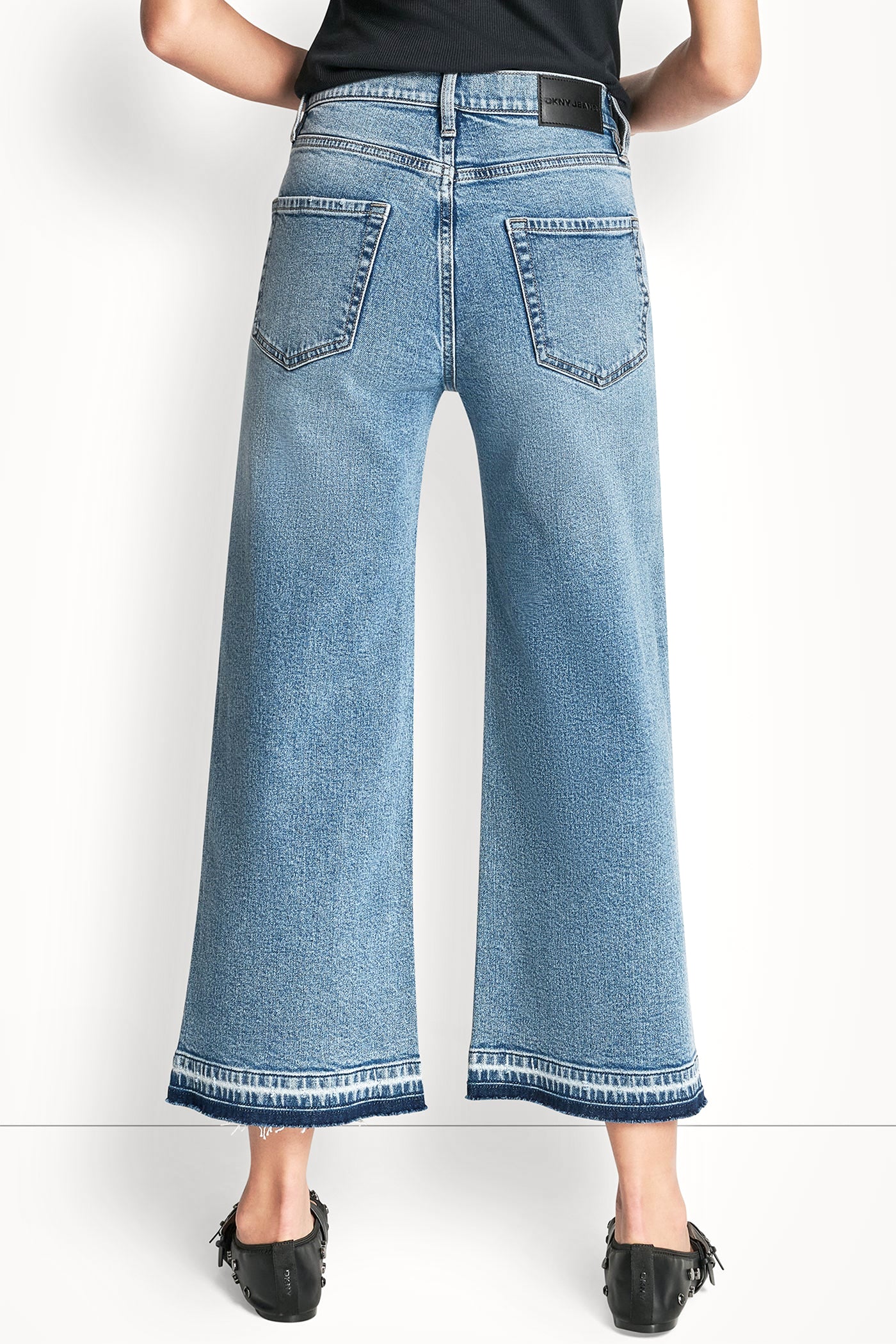 MID-RISE CROPPED WIDE LEG VIEW 3 | Gifts Under $100 MID-RISE CROPPED WIDE LEG VIEW 3 | Gifts Under $100