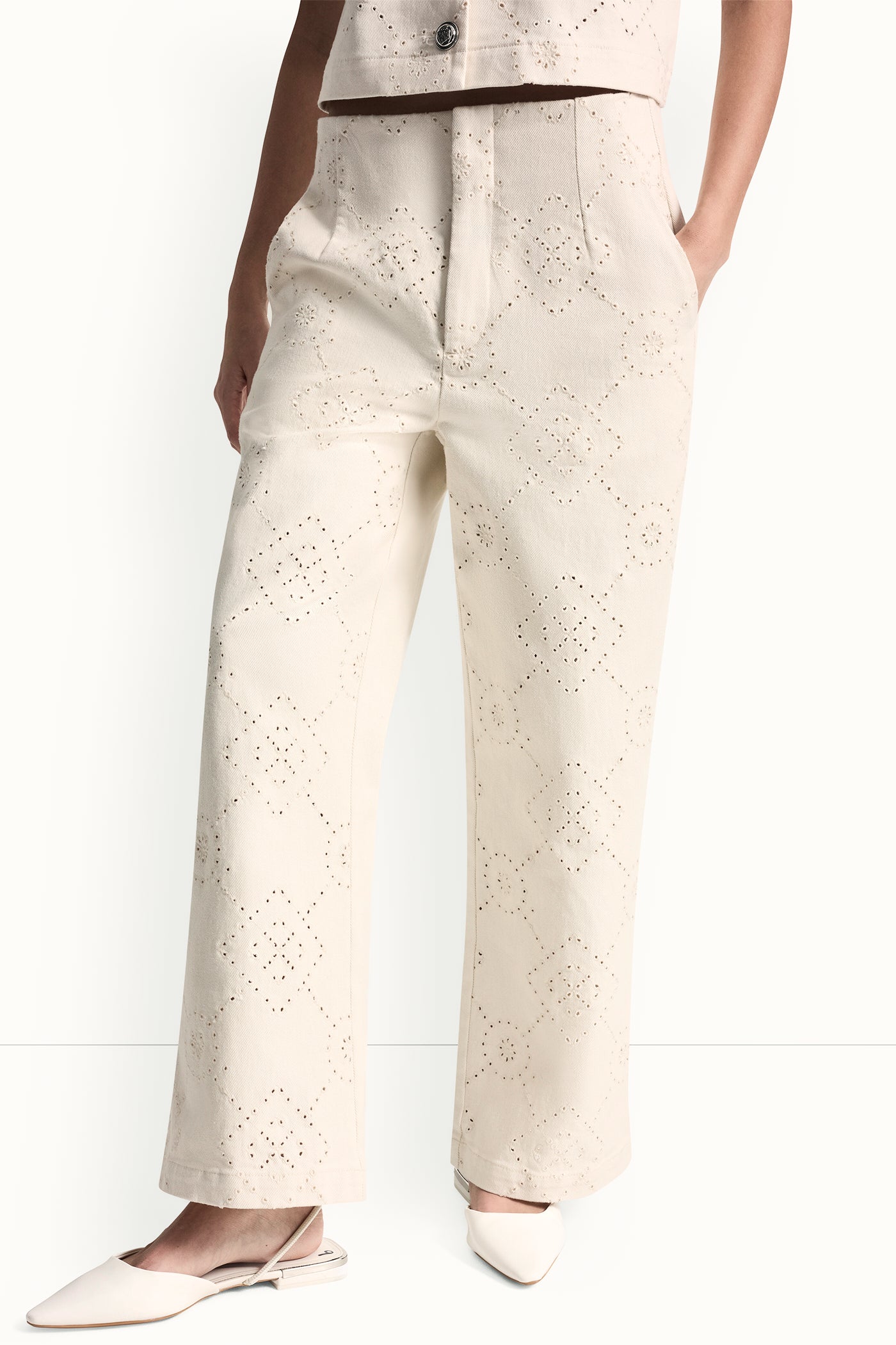 HIGH-RISE TWILL WIDE LEG PANT View 2 | Pants & Denim HIGH-RISE TWILL WIDE LEG PANT View 2 | Pants & Denim