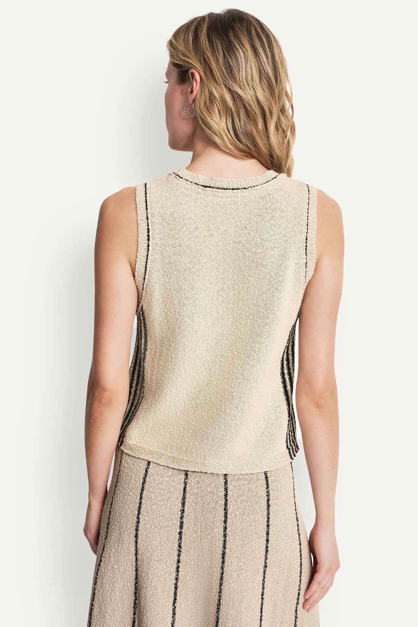 SLEEVELESS SWEATER WITH STRIPED DETAIL VIEW 4 SLEEVELESS SWEATER WITH STRIPED DETAIL VIEW 4