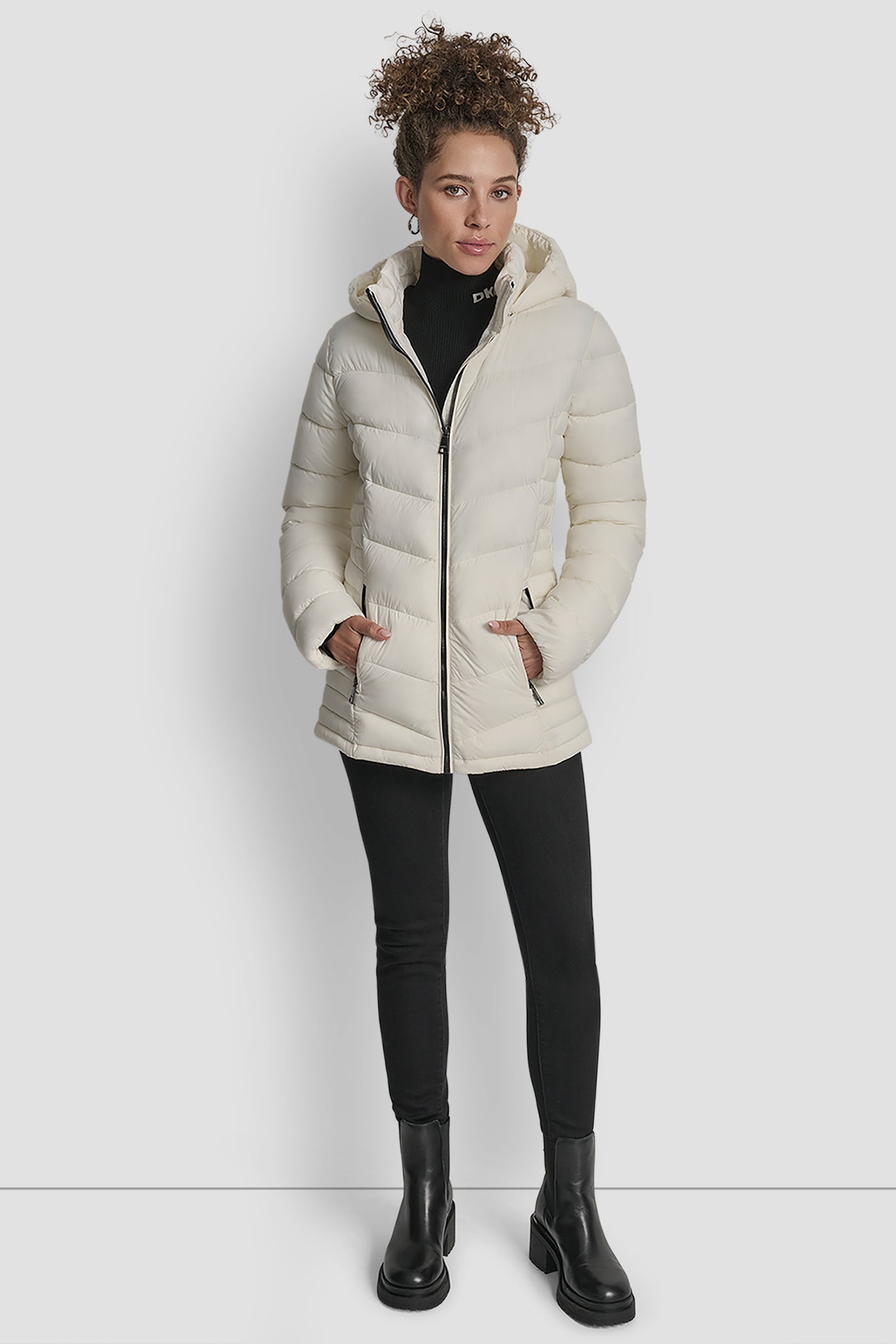 LIGHTWEIGHT PUFFER JACKET VIEW 6 | Jackets & Trench Coats LIGHTWEIGHT PUFFER JACKET VIEW 6 | Jackets & Trench Coats