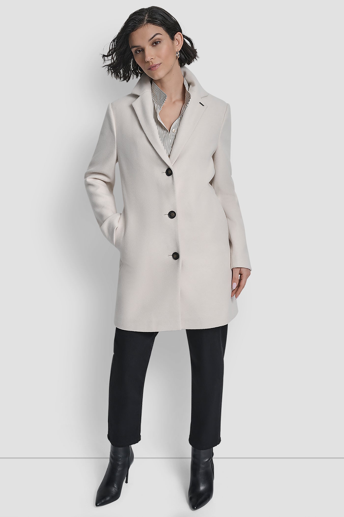 LONG SLEEVE BLAZER COAT VIEW 8 | 9-5 Edit LONG SLEEVE BLAZER COAT VIEW 8 | 9-5 Edit