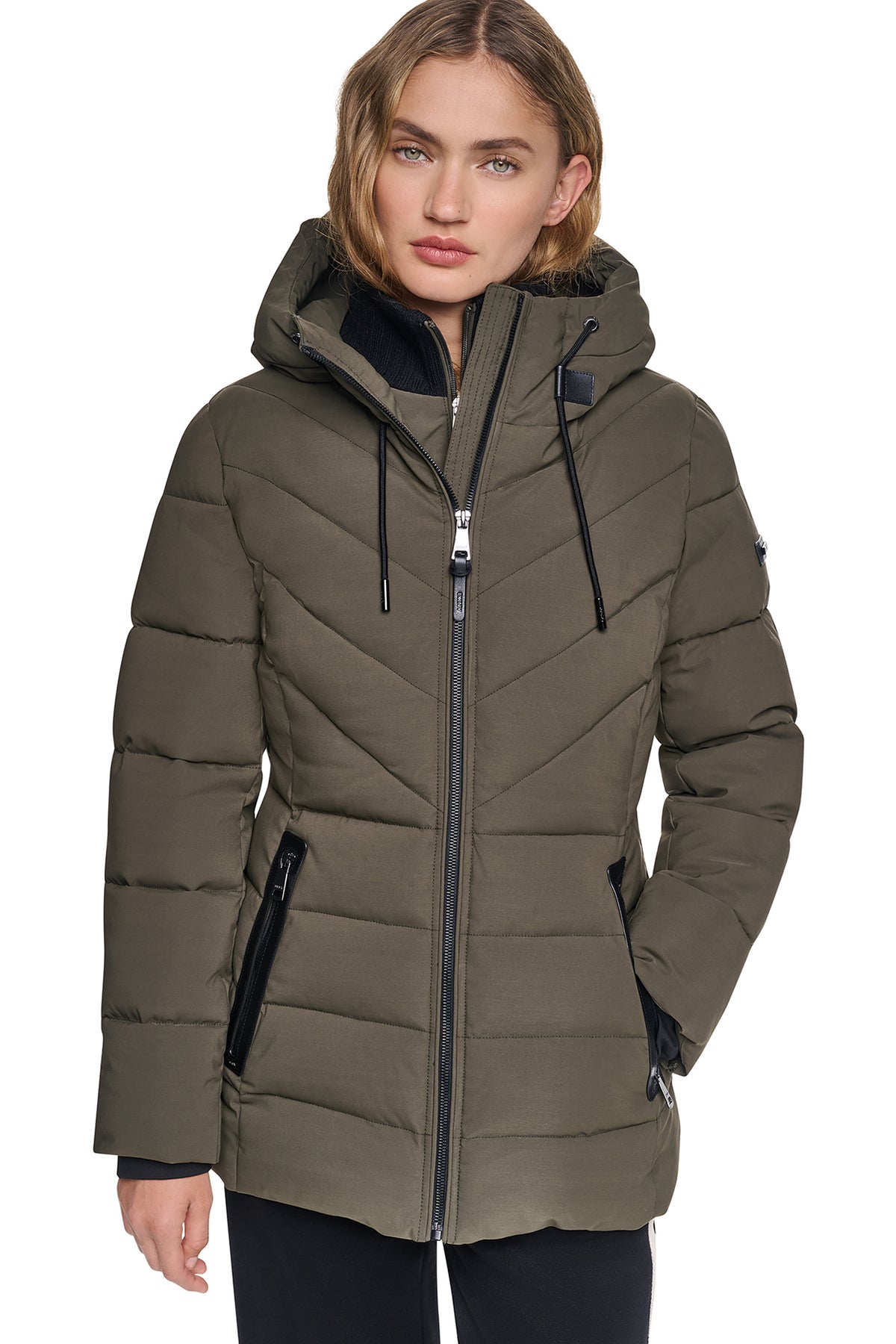 SHORT PUFFER WITH BIB View 1 | Weekend Event 40% off Select Styles SHORT PUFFER WITH BIB View 1 | Weekend Event 40% off Select Styles