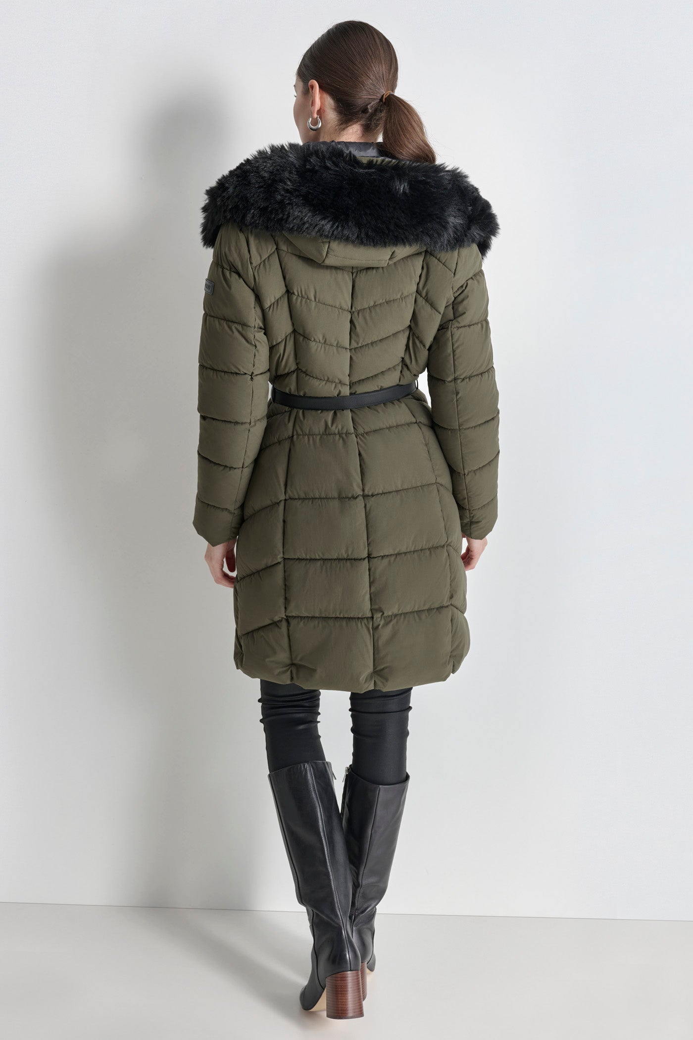 特別価格！DKNY Faux-Fur-Trim Hooded Puffer Coat DKNY faux fur trim hooded puffer coat