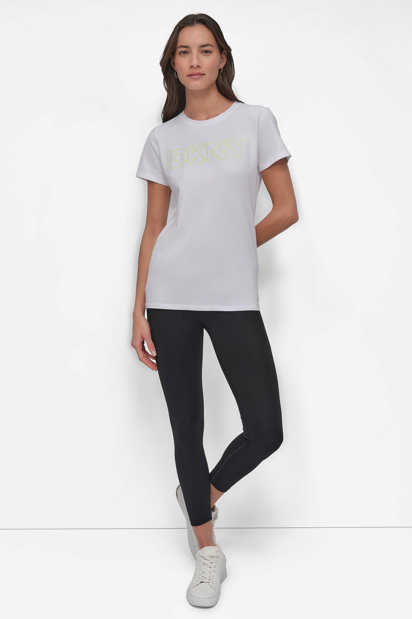OMBRÉ LOGO PERFORMANCE TEE VIEW 5 | Women's Clearance OMBRÉ LOGO PERFORMANCE TEE VIEW 5 | Women's Clearance