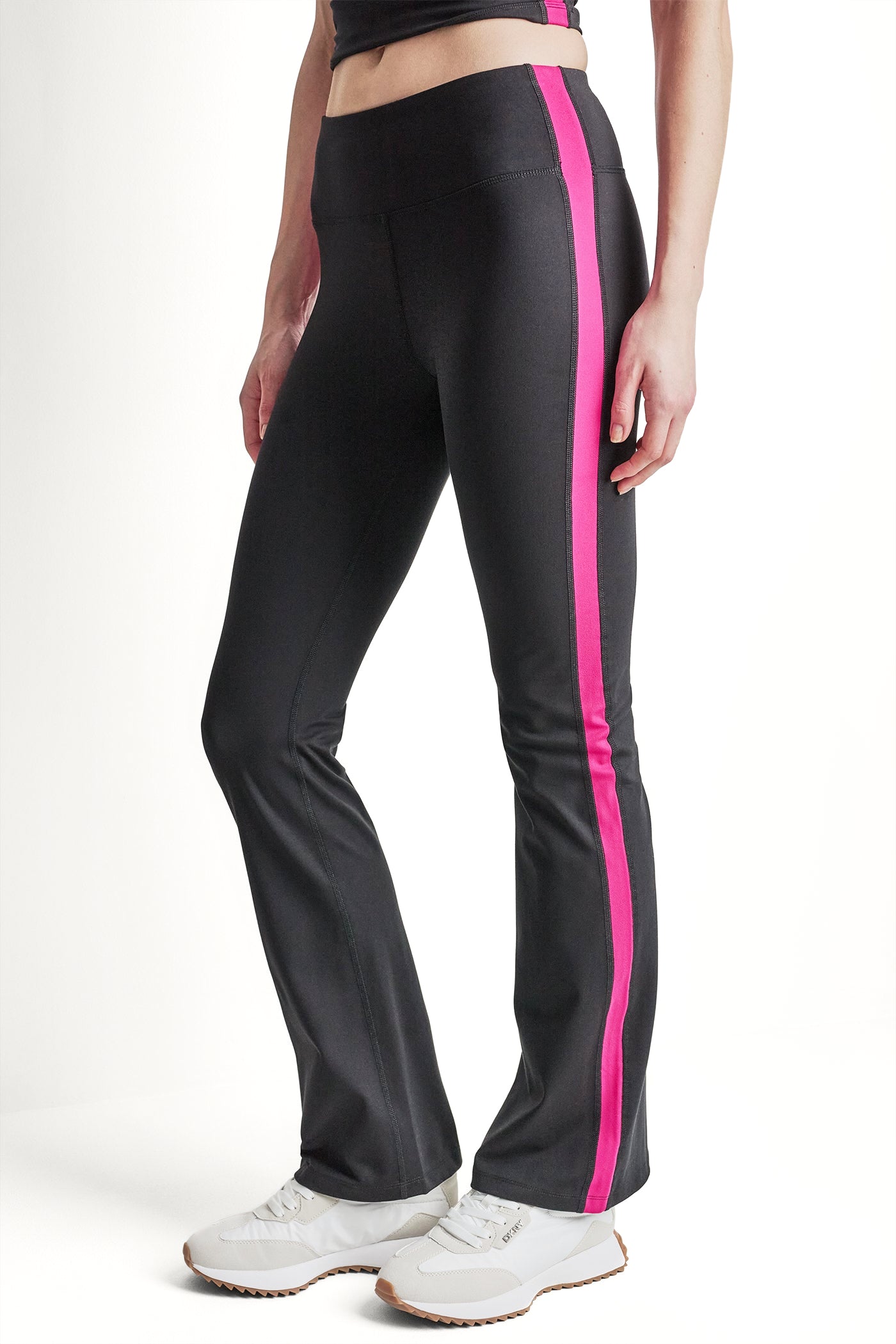 BALANCE COMPRESSION SIDE STRIPE FLARE LEGGING VIEW 4 | Gifts Under $100 BALANCE COMPRESSION SIDE STRIPE FLARE LEGGING VIEW 4 | Gifts Under $100