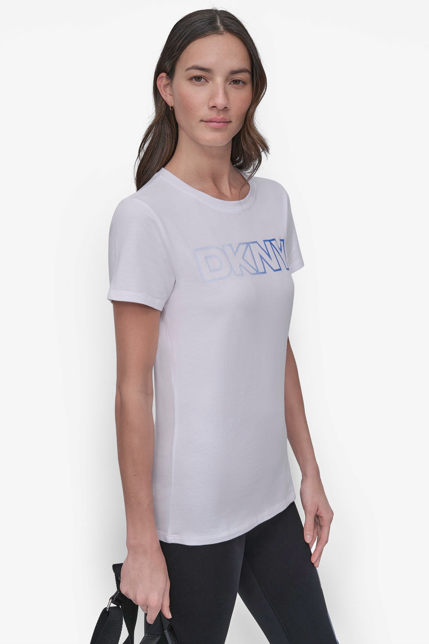 OMBRÉ LOGO PERFORMANCE TEE VIEW 3 | DKNY25 OMBRÉ LOGO PERFORMANCE TEE VIEW 3 | DKNY25