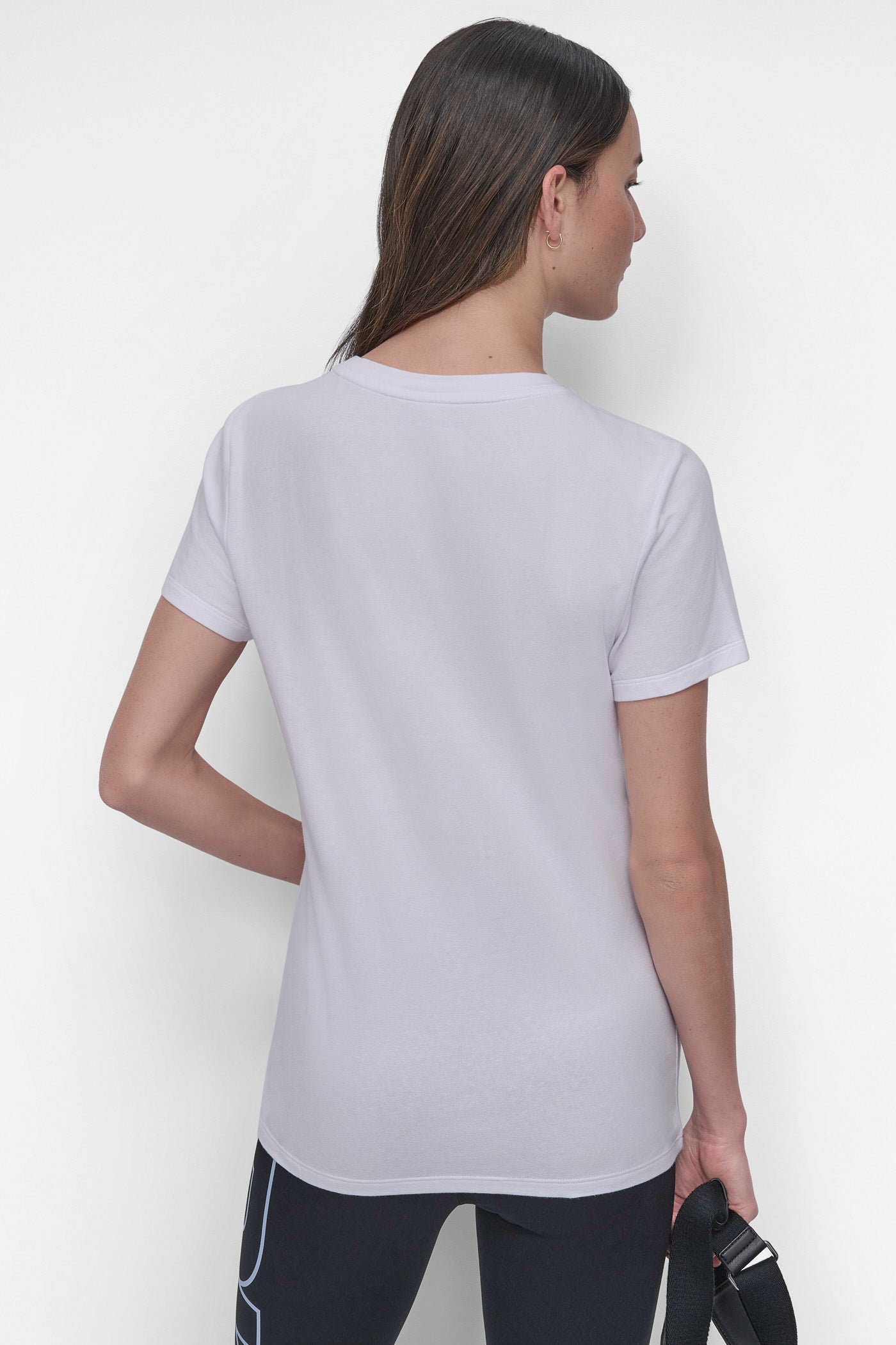 OMBRÉ LOGO PERFORMANCE TEE VIEW 2 | DKNY25 OMBRÉ LOGO PERFORMANCE TEE VIEW 2 | DKNY25